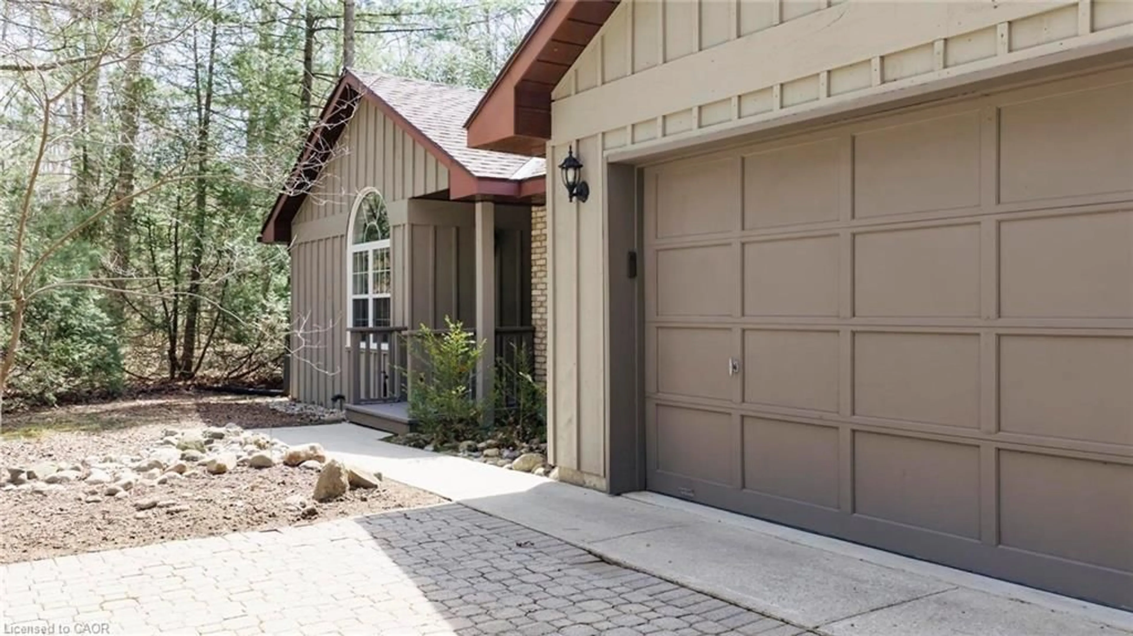 Unknown for 10325 Grand Oaks Dr, Grand Bend Ontario N0M 1T0