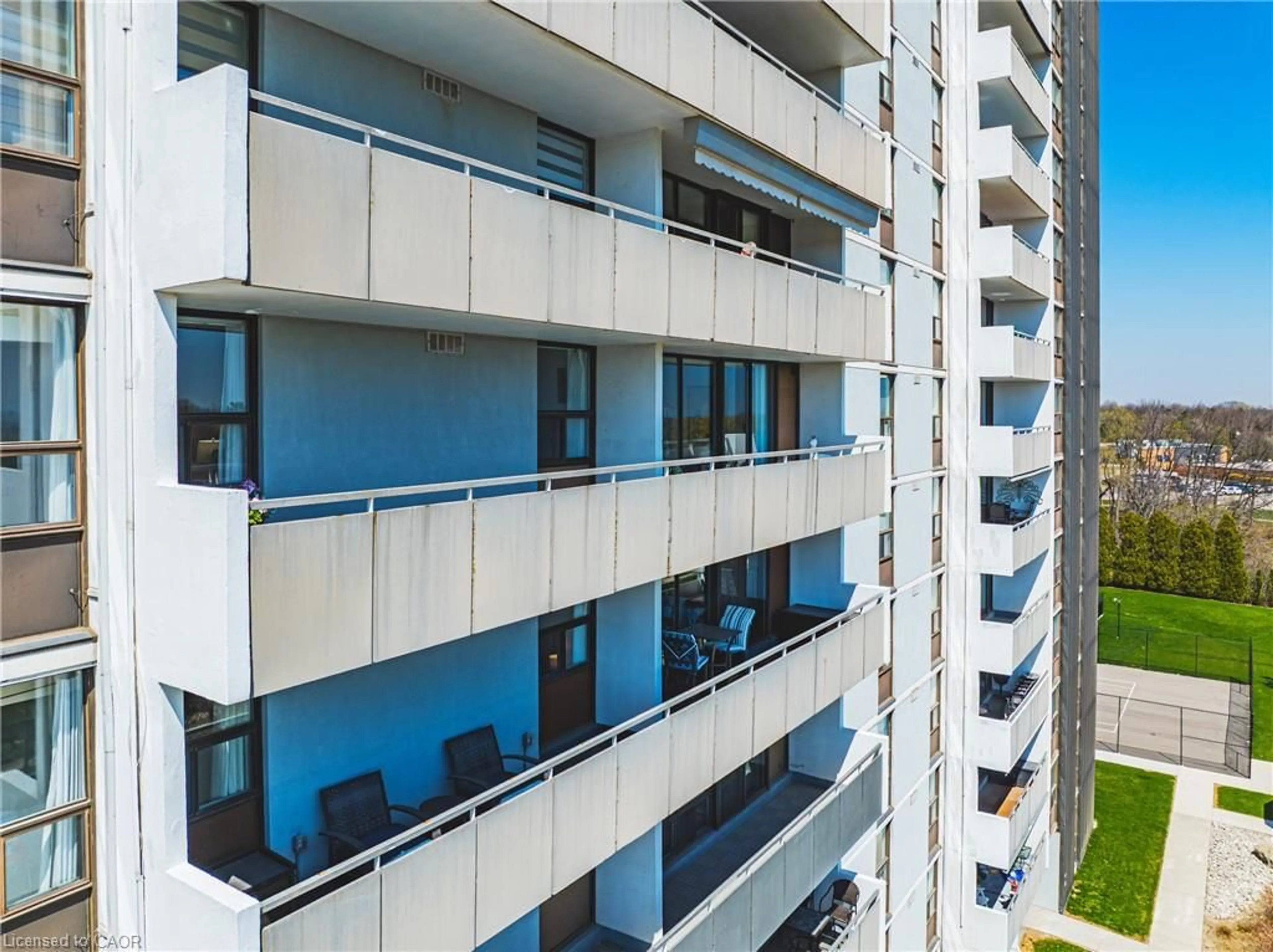 Balcony in the apartment, city buildings view from balcony for 2055 Upper Middle Rd #705, Burlington Ontario L7P 3P4