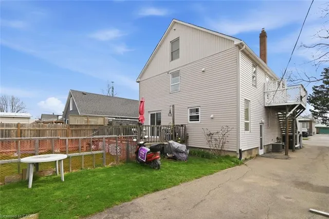 307 Wallace Ave, Welland 5