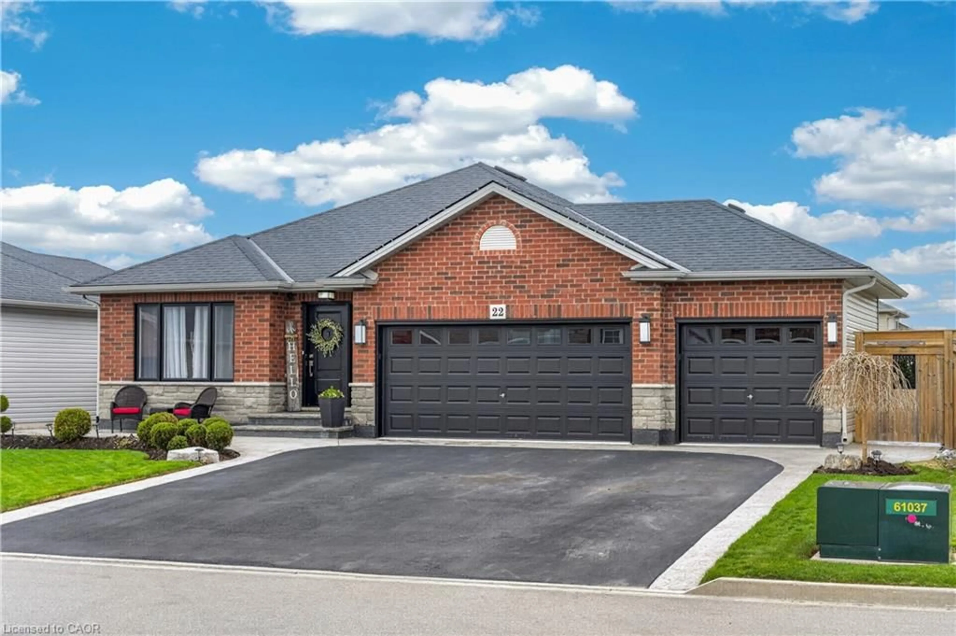 Home with brick exterior material, street for 22 Linda Cres, Hagersville Ontario N0A 1H0