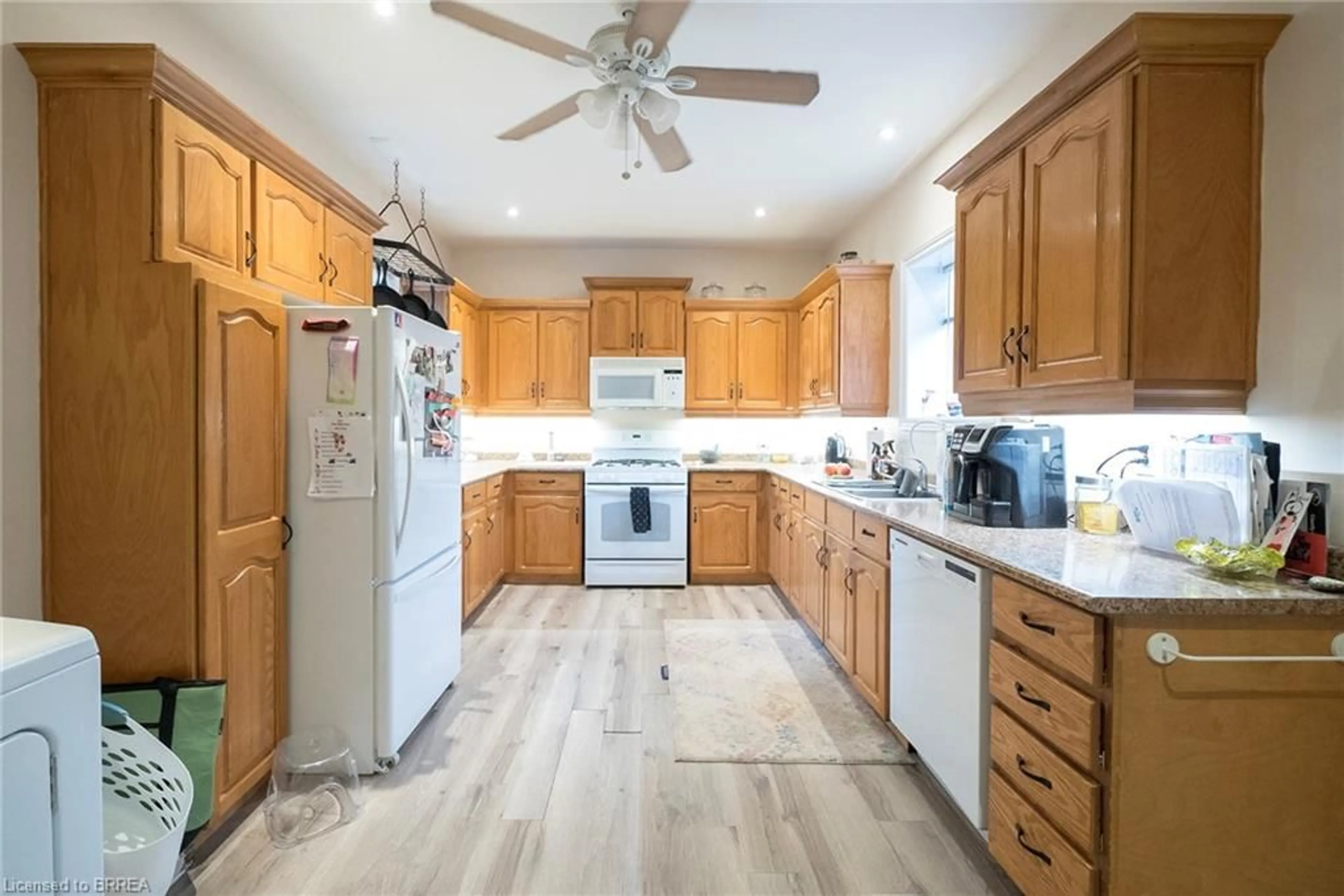 Open concept kitchen, ceramic/tile floor for 142 Grand River St, Paris Ontario N3L 2M5