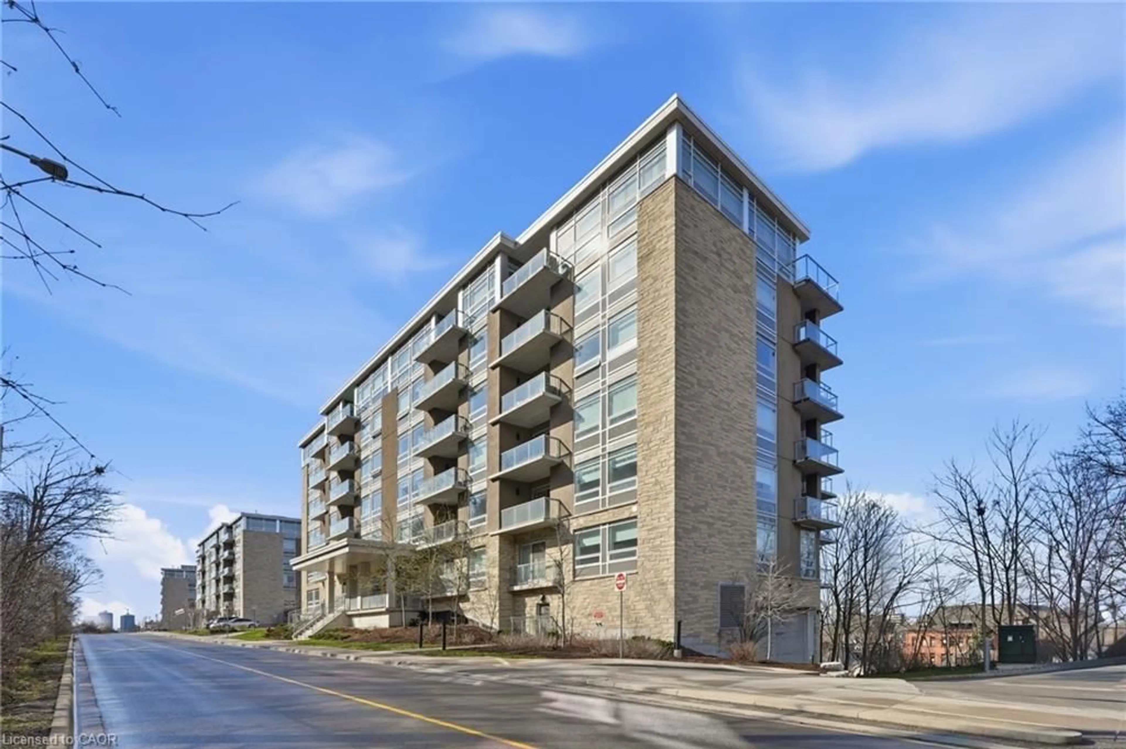 Unknown for 479 Charlton Ave #306, Hamilton Ontario L8N 0B4