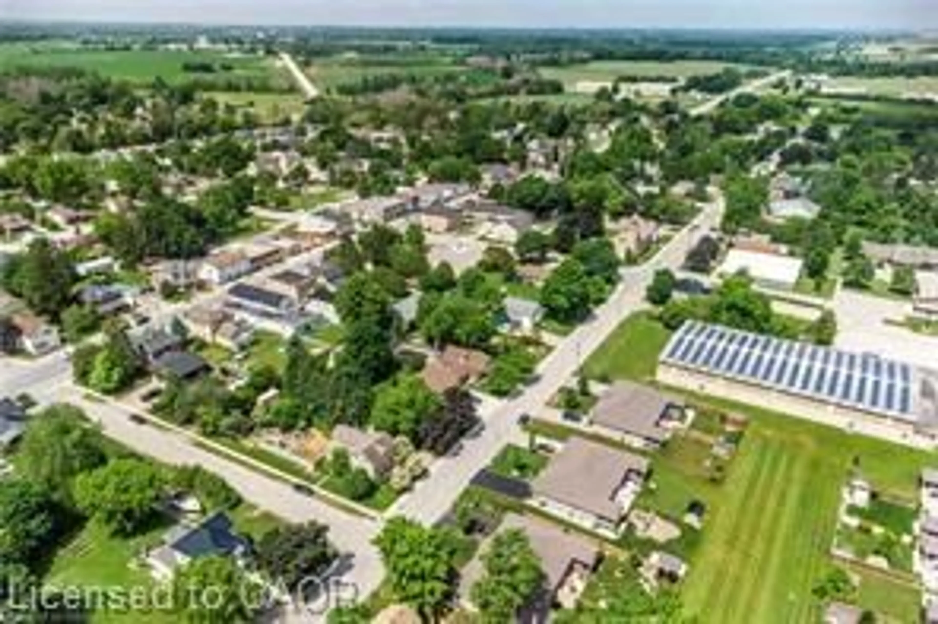 A pic from outside/outdoor area/front of a property/back of a property/a pic from drone, street for 9 William St, Clifford Ontario N0G 1M0