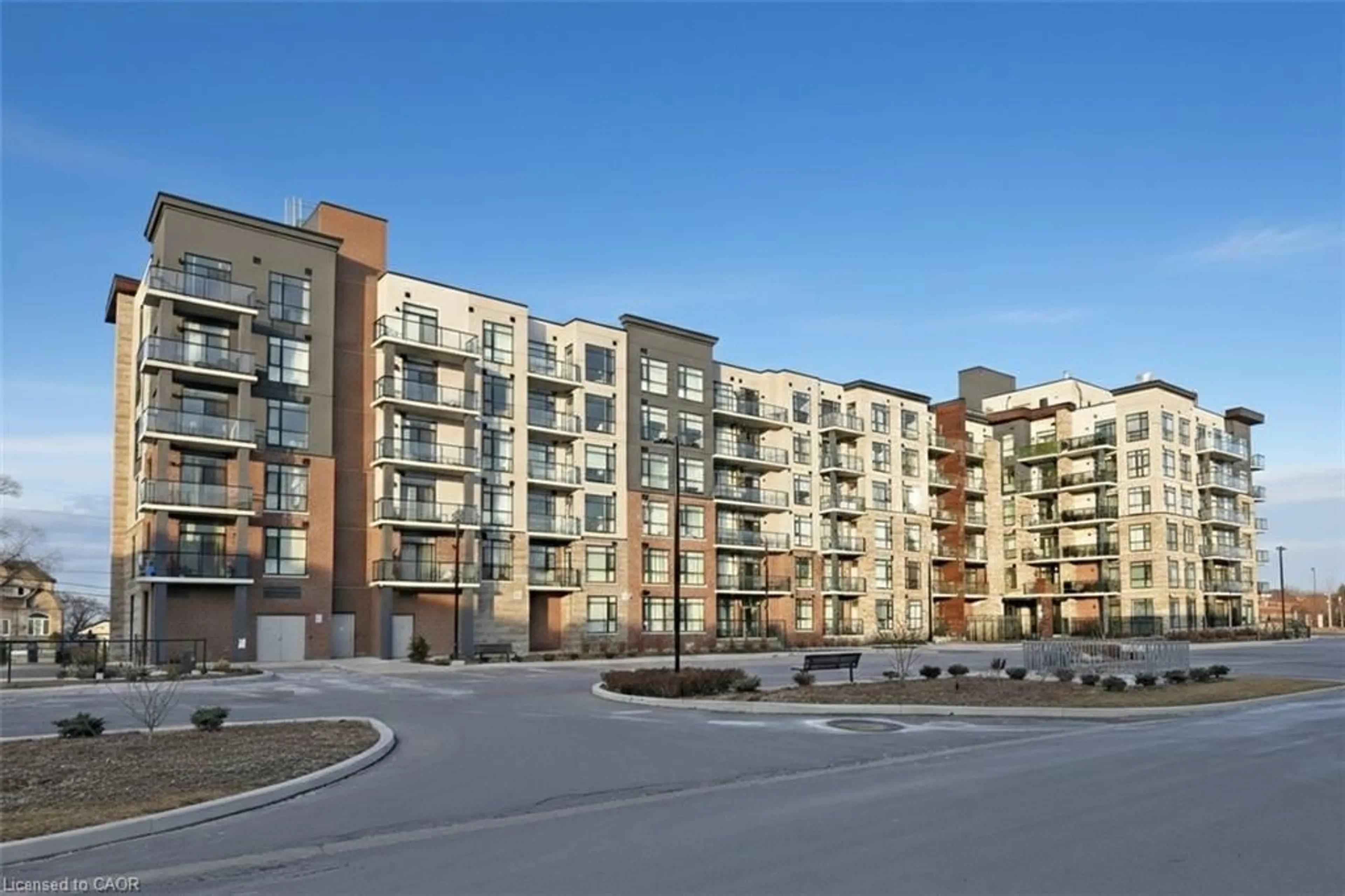 Unknown for 600 North Service Rd #209, Stoney Creek Ontario L8E 0L2