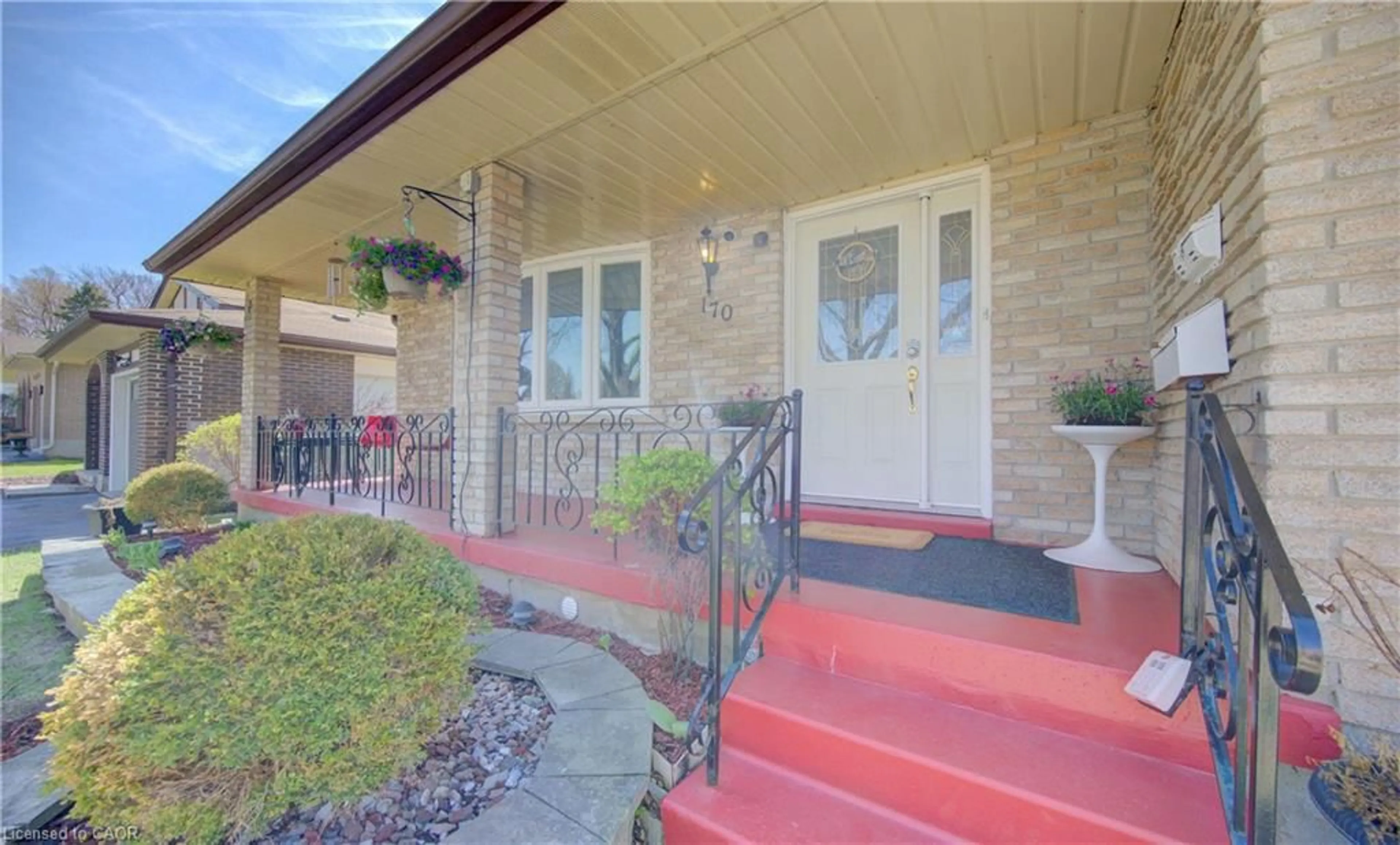 Unknown for 170 Martinglen Cres, Kitchener Ontario N2E 2A2