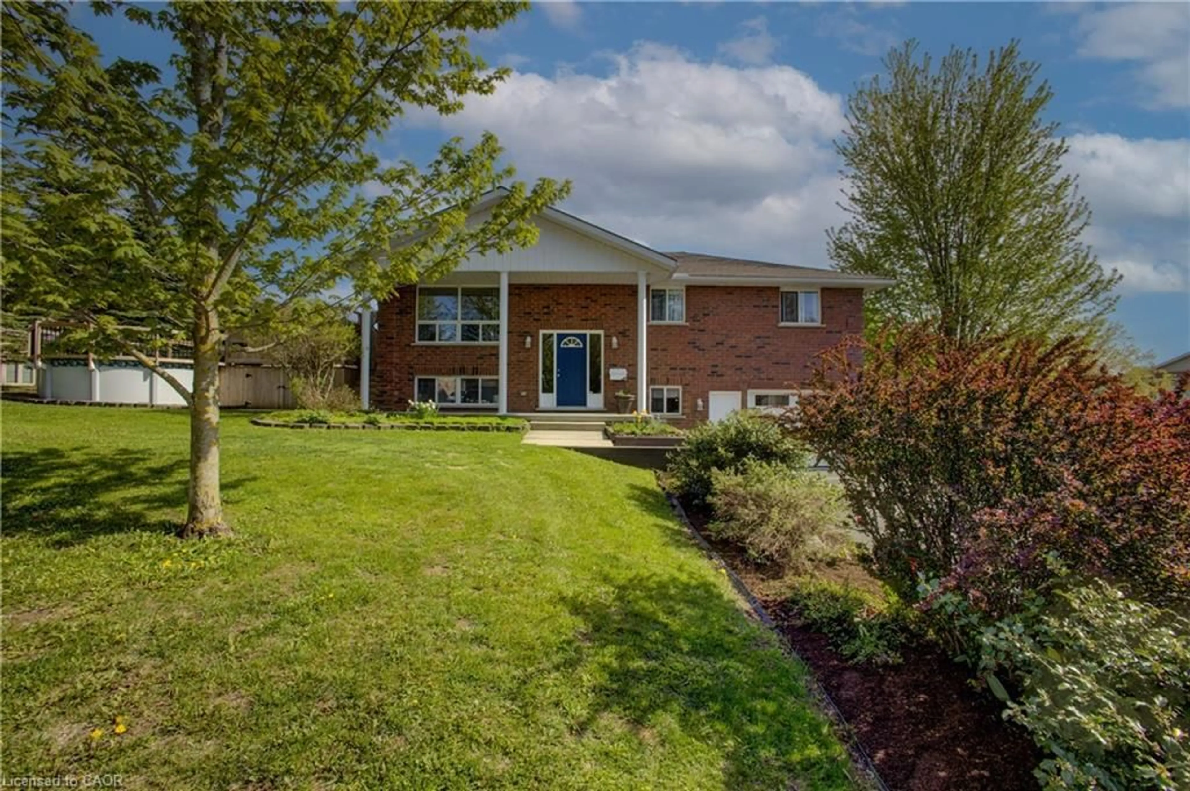 Home with brick exterior material, unknown for 178 Melissa Cres, Mount Forest Ontario N0G 2L3
