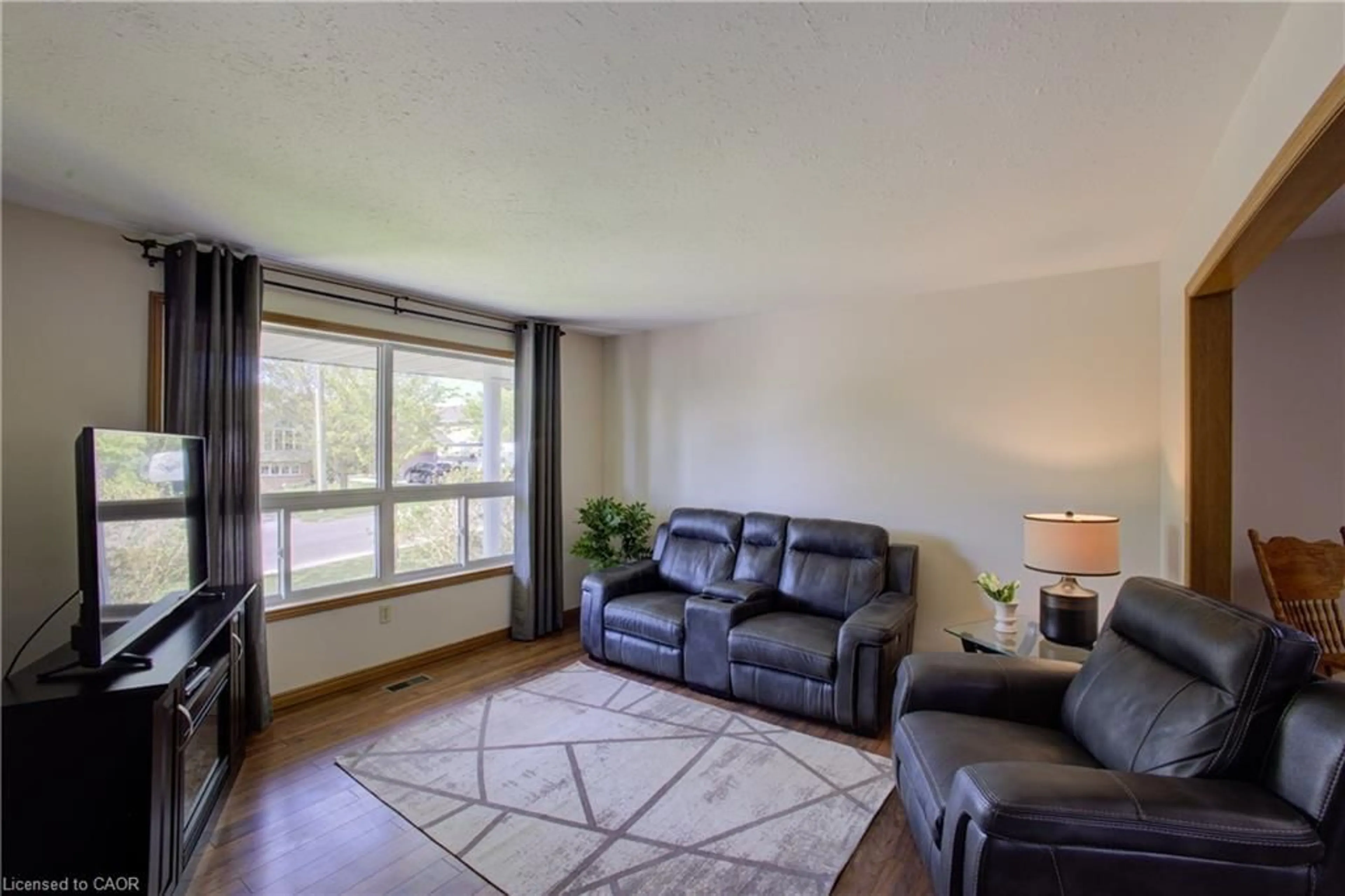 Living room with furniture, unknown for 178 Melissa Cres, Mount Forest Ontario N0G 2L3