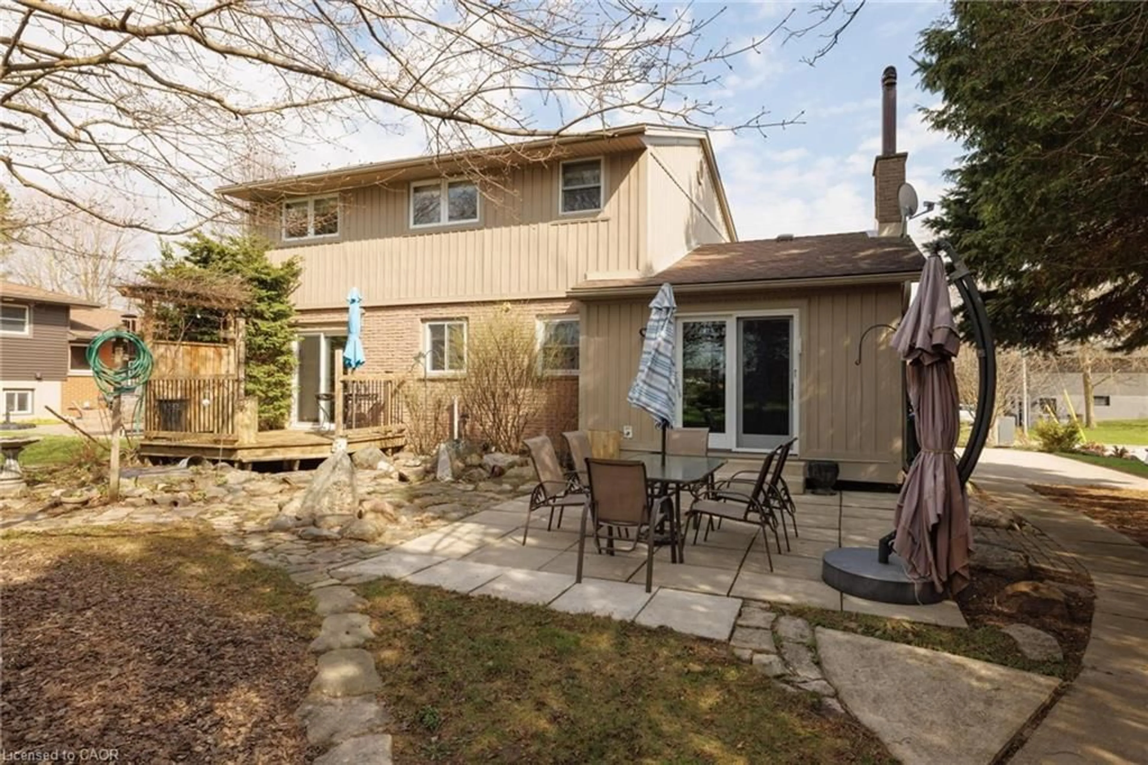 Patio, unknown for 465 Boyne Ave, Listowel Ontario N4W 3K5