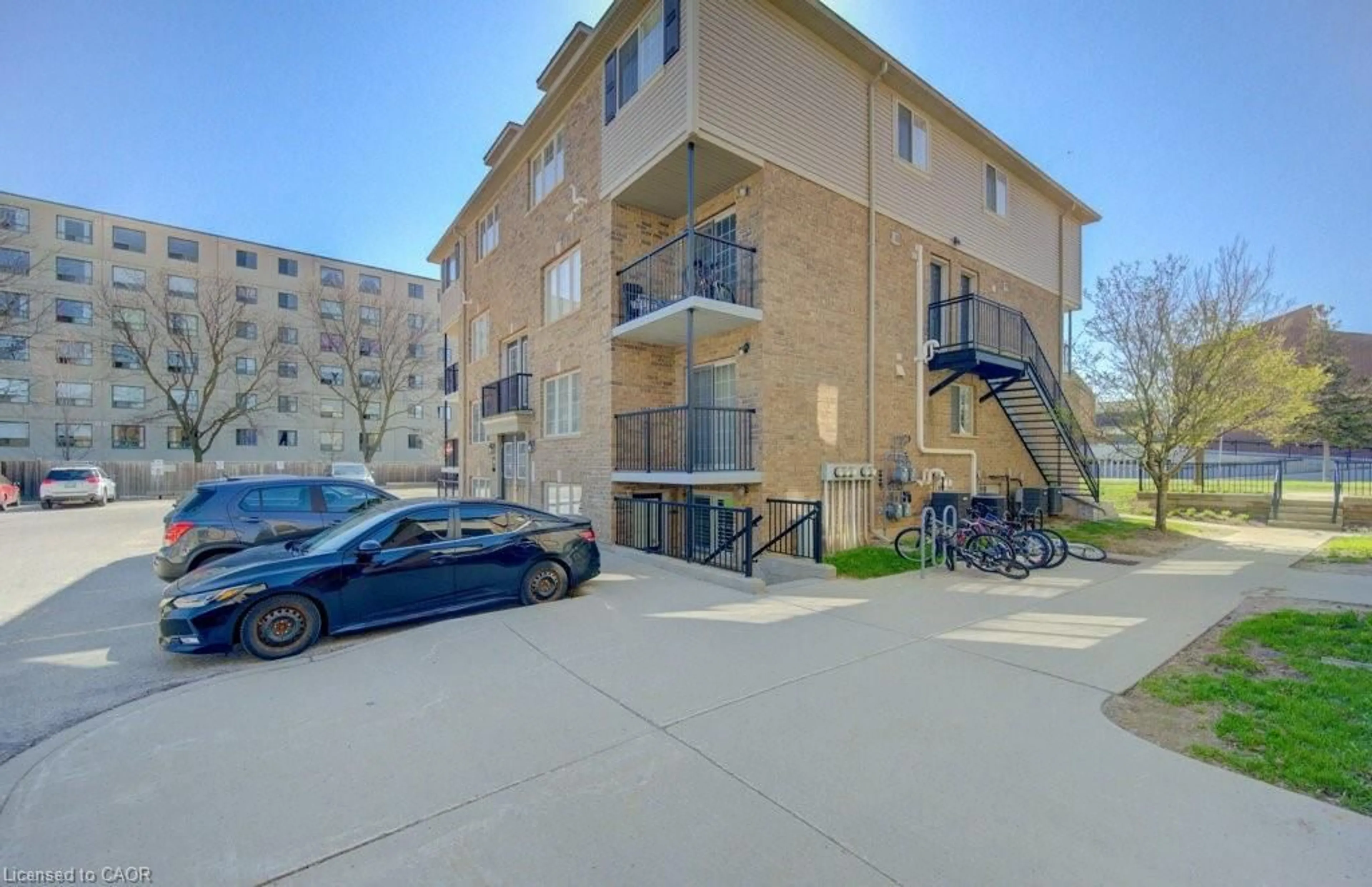 Unknown for 12 Holborn Dr #6A, Kitchener Ontario N2A 0A4