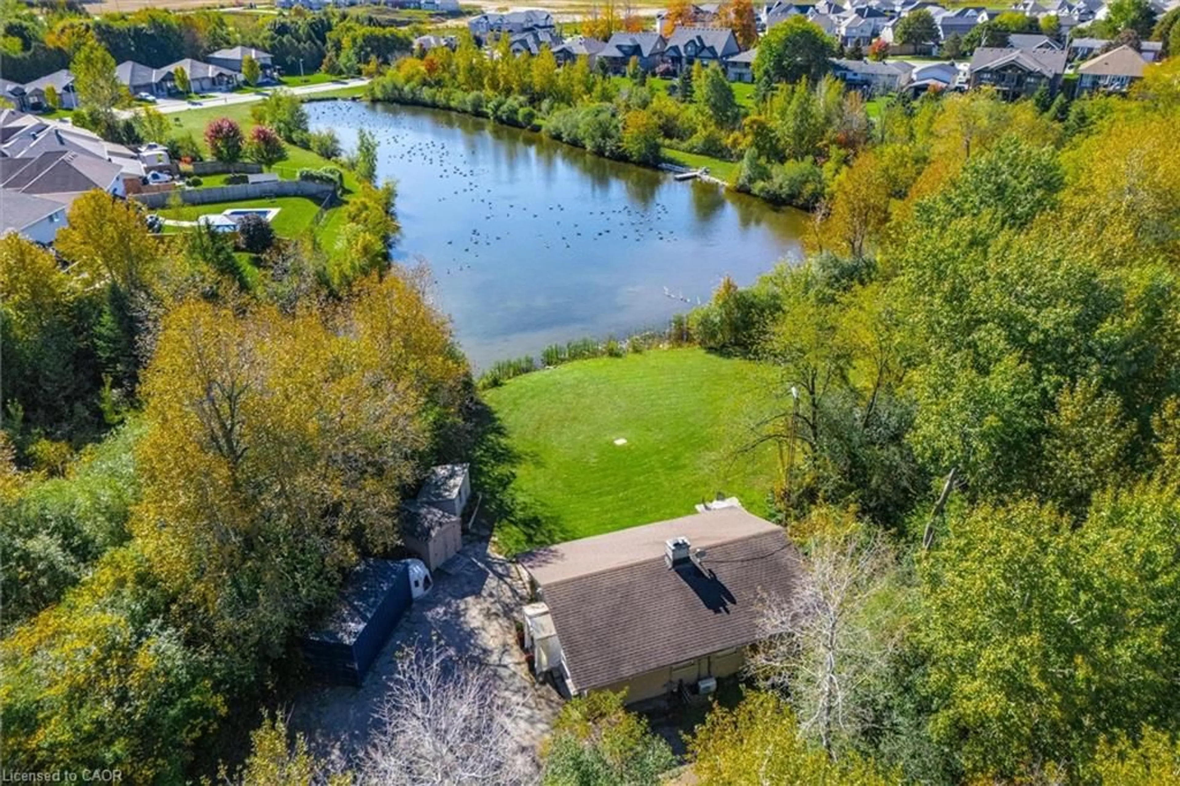 A pic from outside/outdoor area/front of a property/back of a property/a pic from drone, water/lake/river/ocean view for 568 Black St, Fergus Ontario N1M 0A3