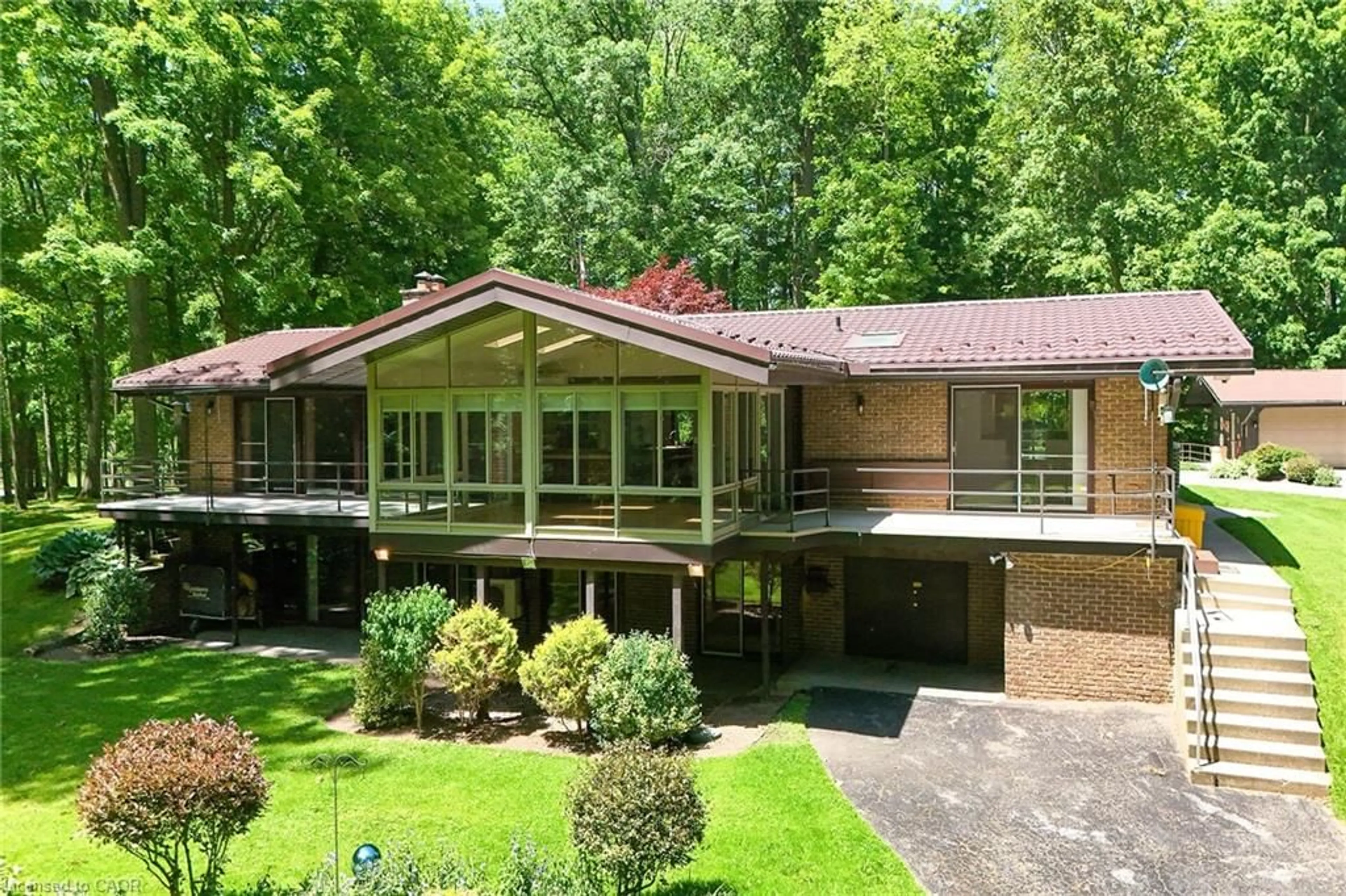 Home with brick exterior material, unknown for 280 Mclean School Rd, St. George Ontario N0E 1N0