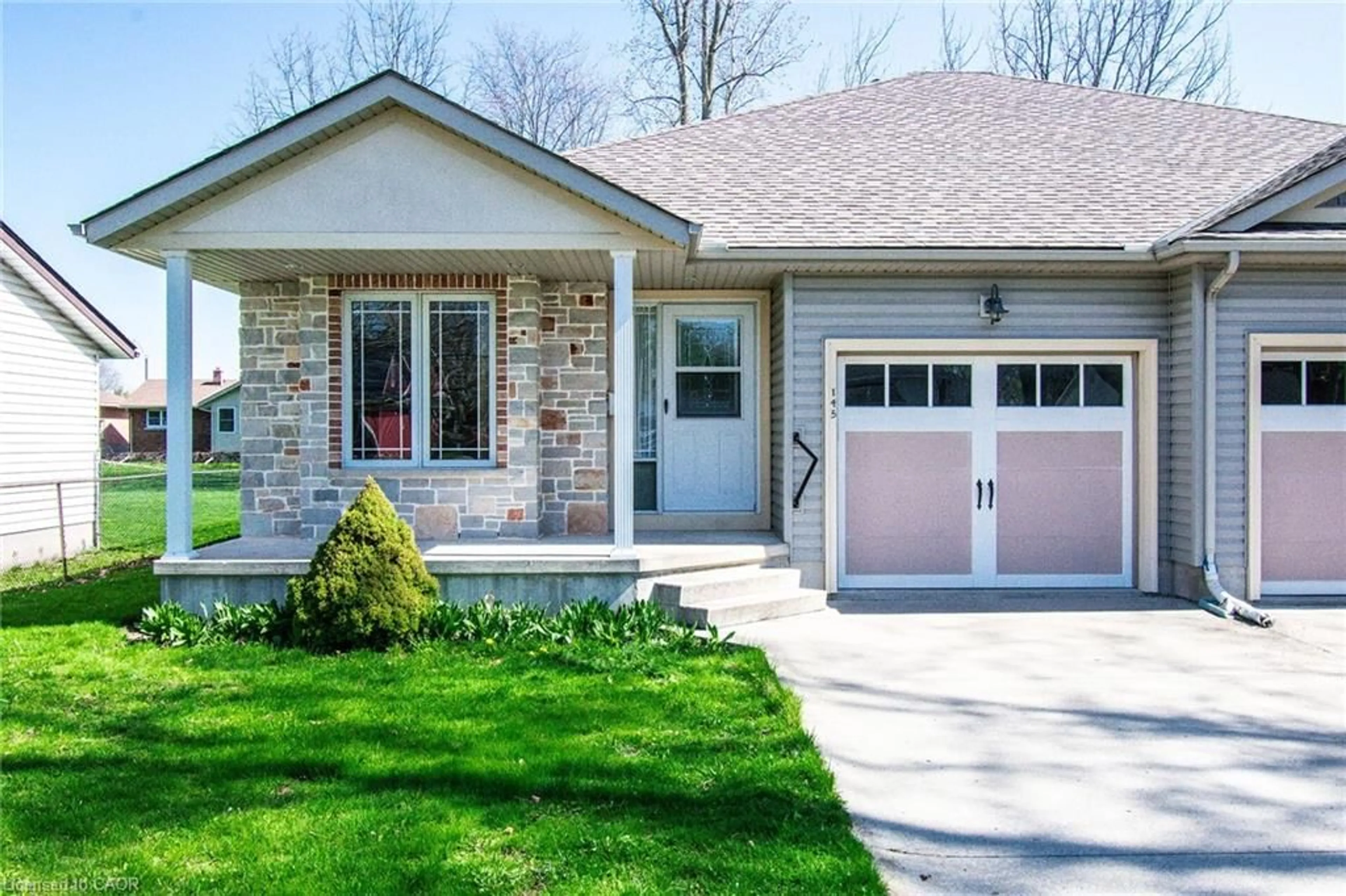 Home with brick exterior material, street for 145 Fairview Ave, Dunnville Ontario N1A 1B2