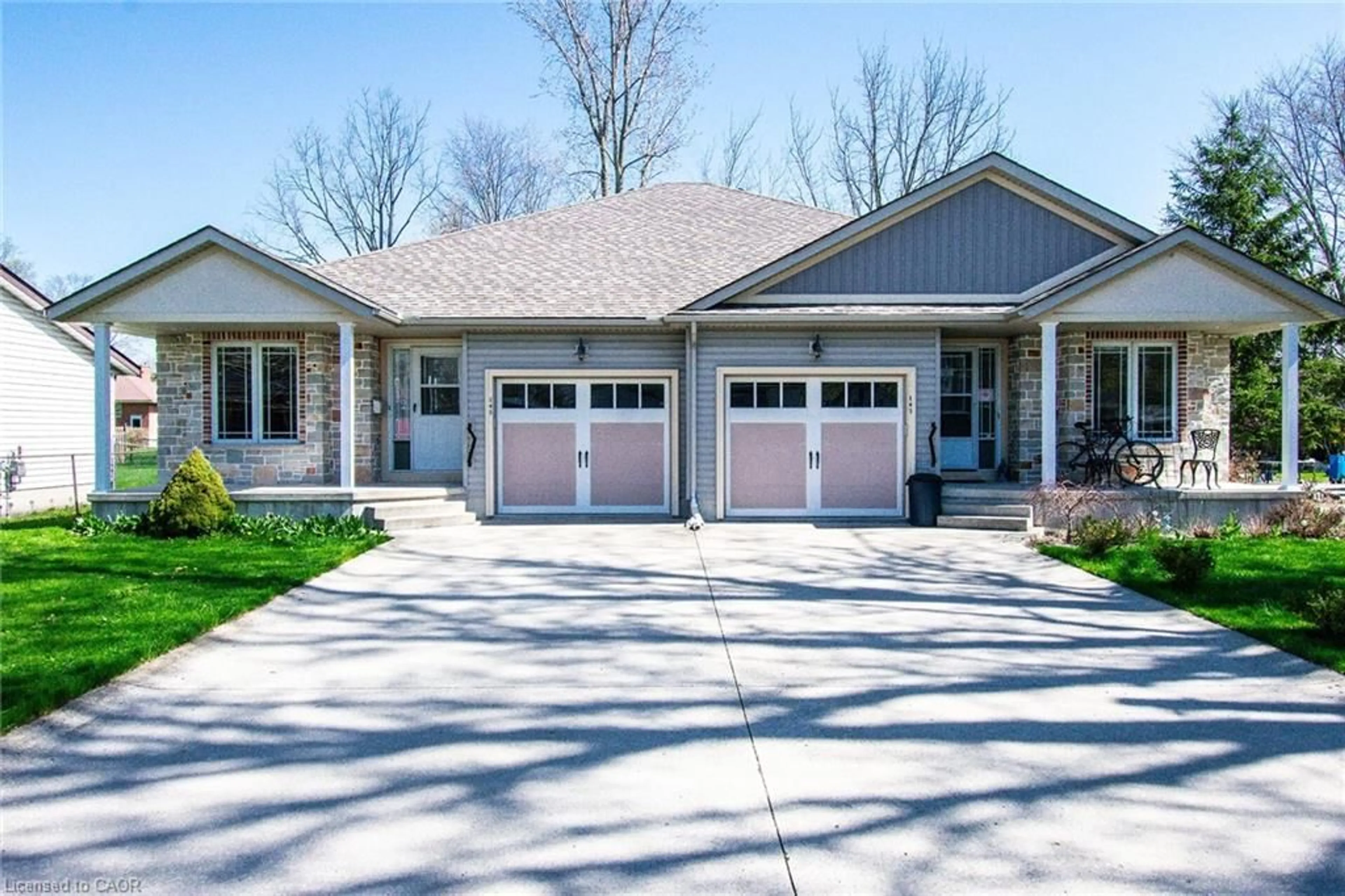 Home with brick exterior material, street for 145 Fairview Ave, Dunnville Ontario N1A 1B2