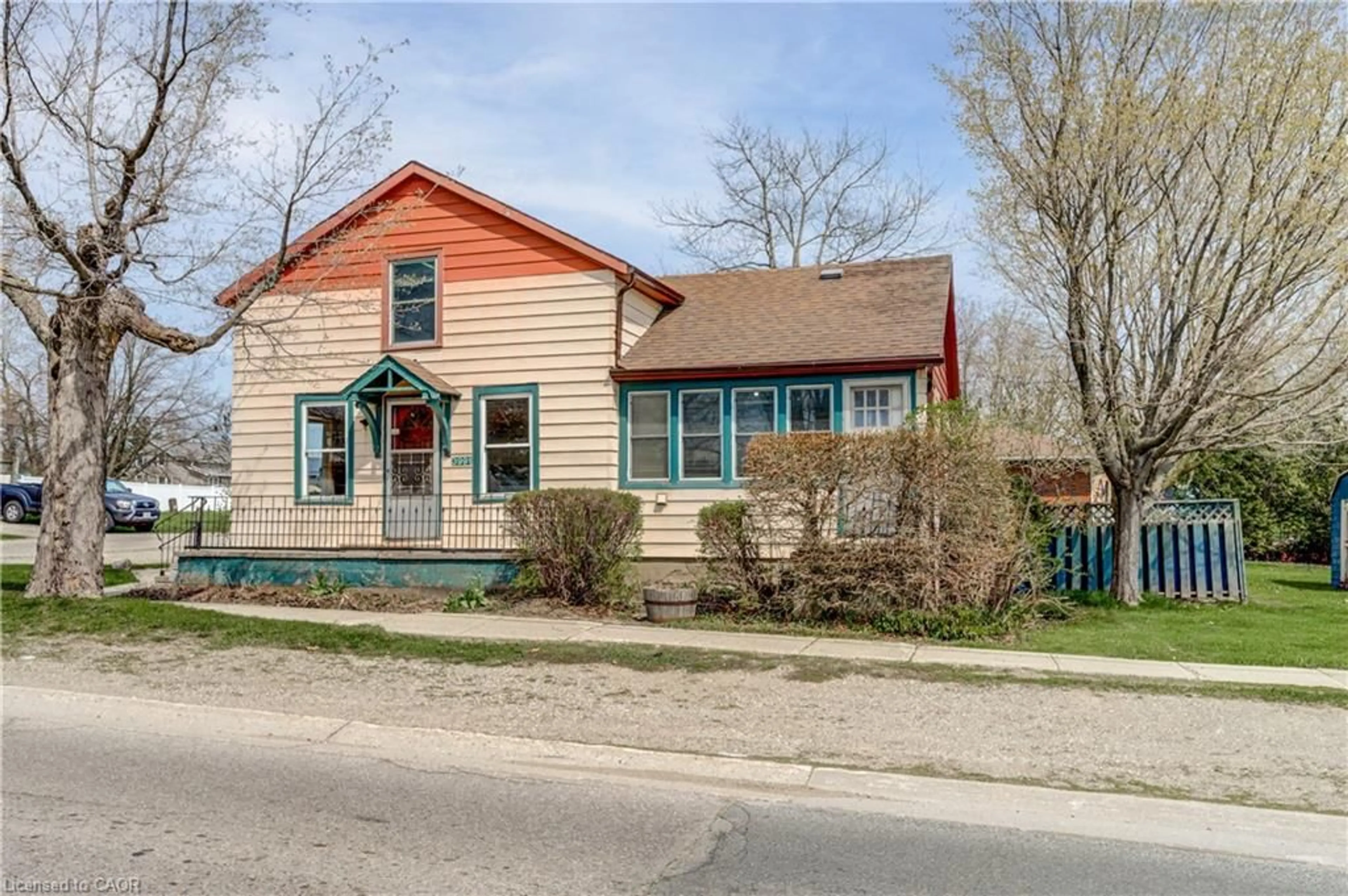 Home with vinyl exterior material, street for 3991 Perth Rd 107 Rd, Shakespeare Ontario N0B 2P0