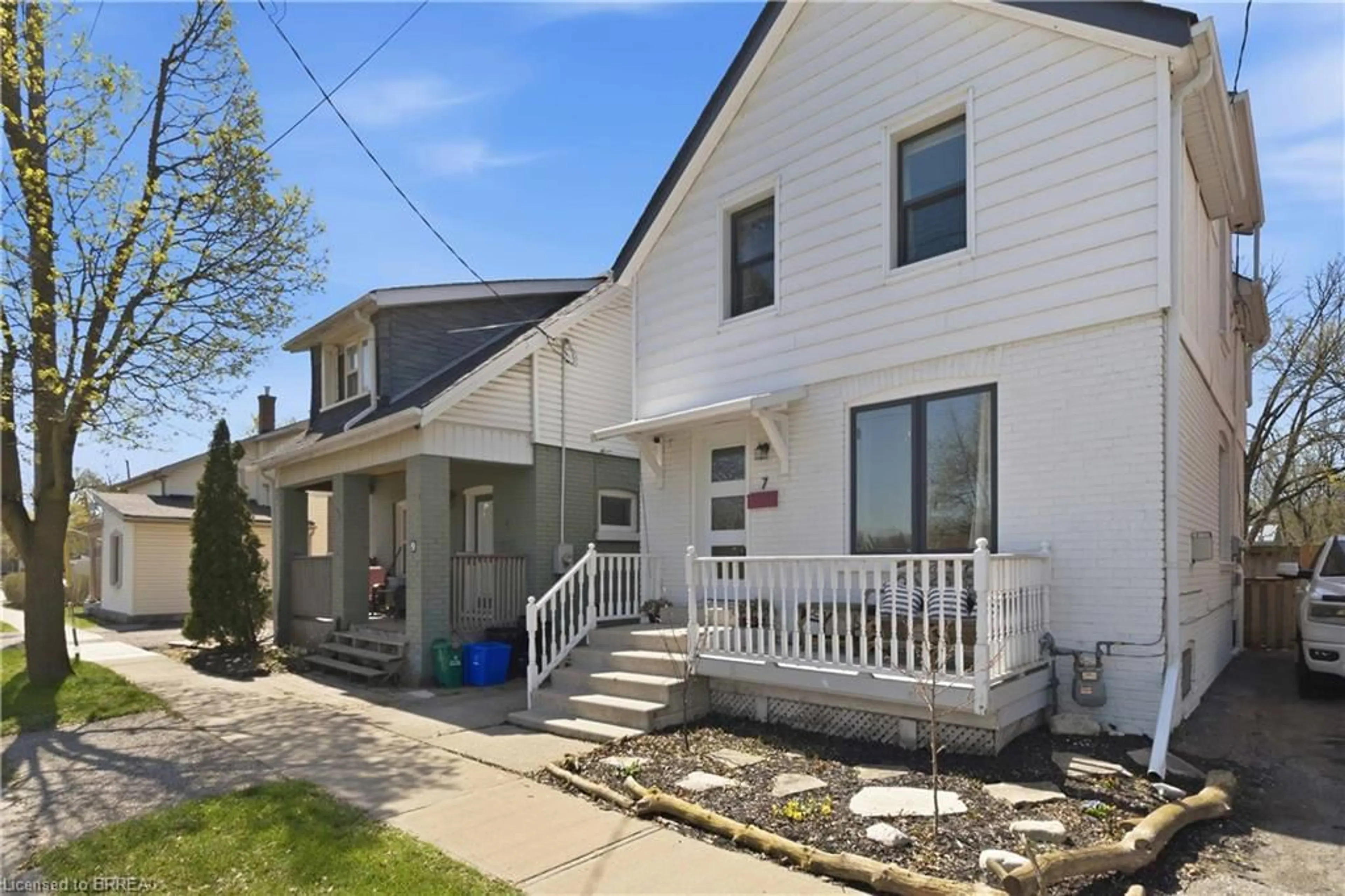 Unknown for 7 Ontario St, Brantford Ontario N3S 2B7