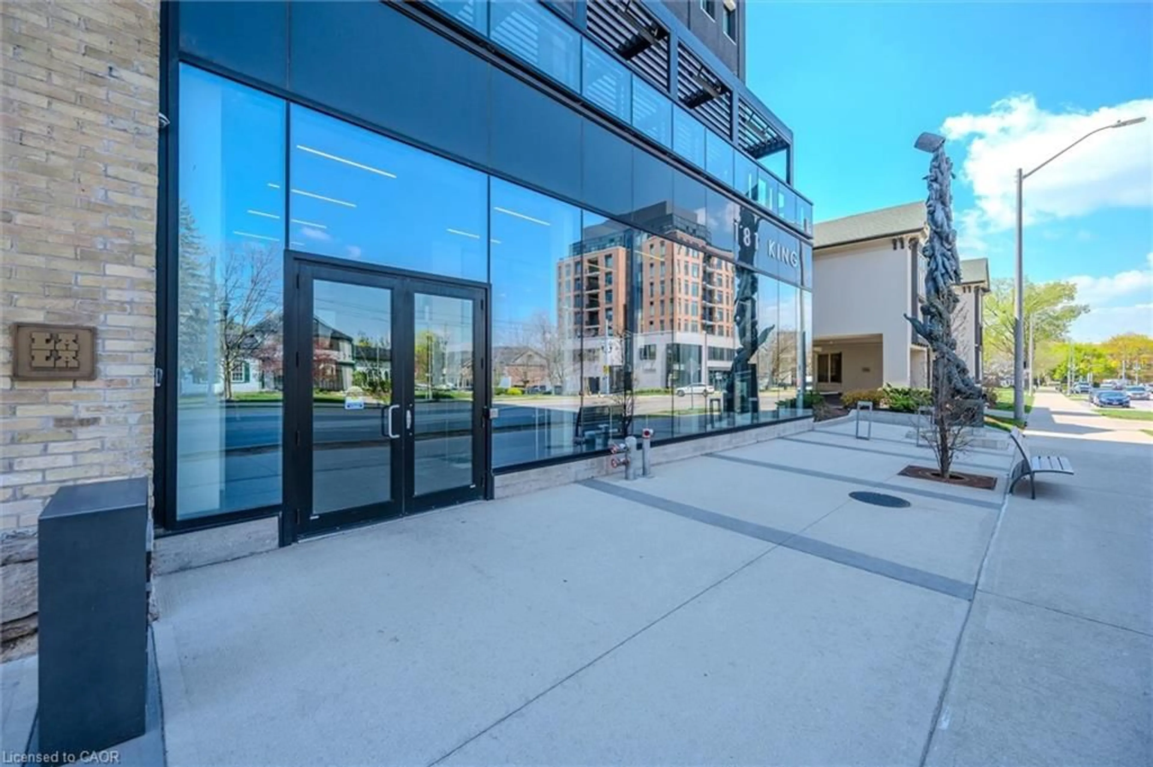 Patio, unknown for 181 King St #1607, Waterloo Ontario N2J 0E7