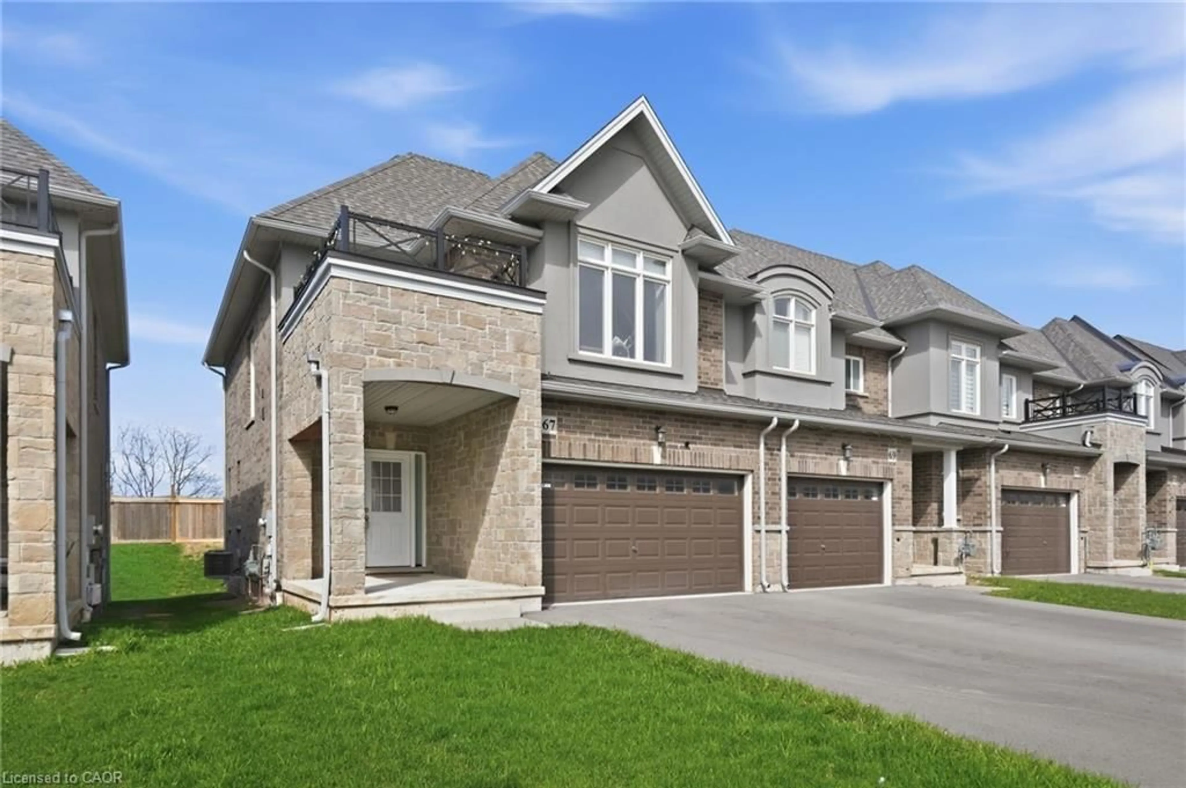 Home with brick exterior material, street for 67 Pinot Cres, Stoney Creek Ontario L8E 0J9
