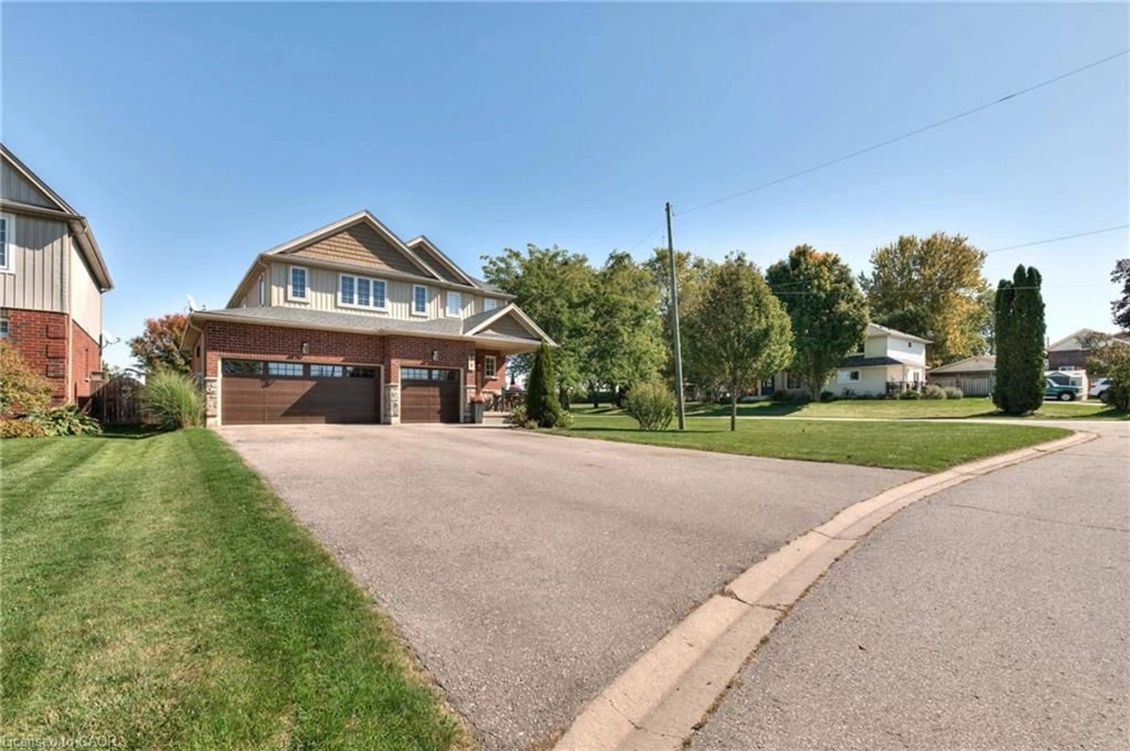 Home with brick exterior material, street for 77 Mechanic St, Drumbo Ontario N0J 1G0