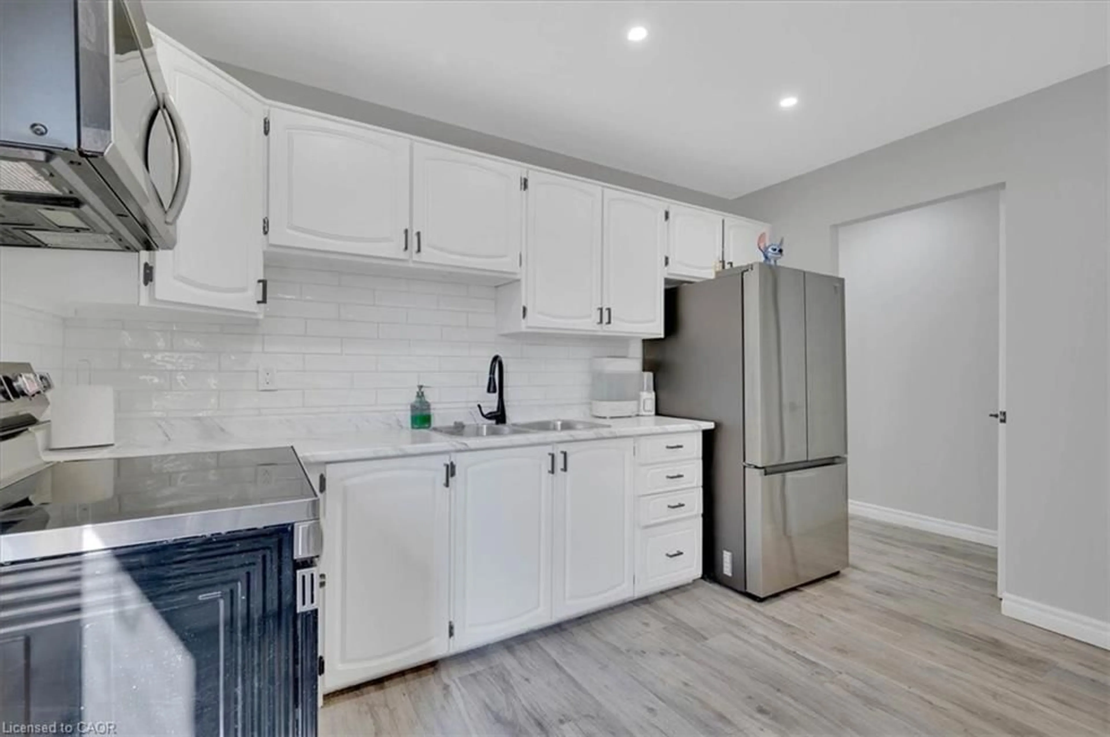 Unknown for 168 Silver Aspen Cres, Kitchener Ontario N2N 1J1