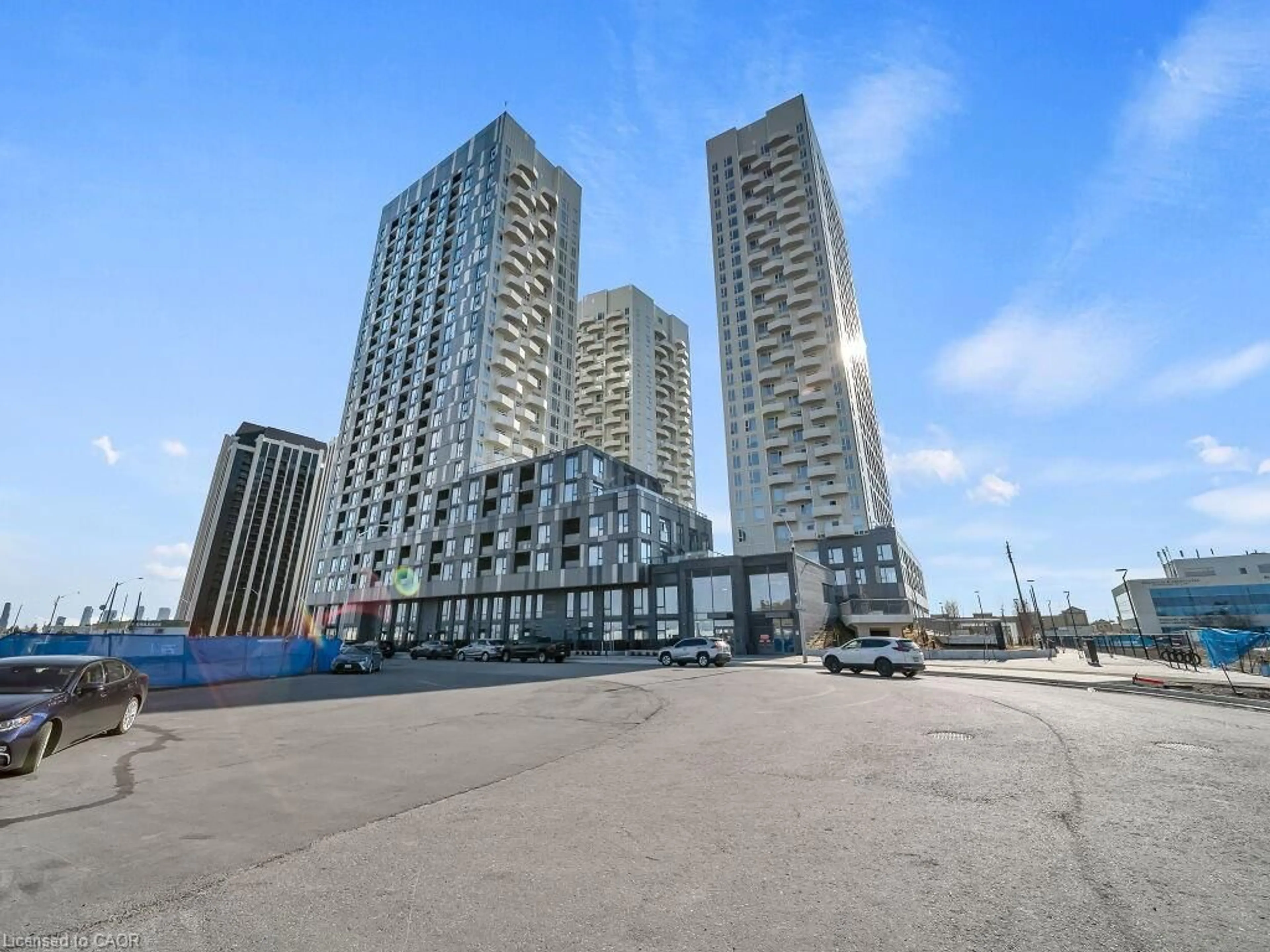 Unknown for 498 Caldari Rd #932, Vaughan Ontario L4K 0R6