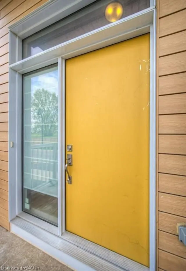 55 Progress Cres, Kitchener 4