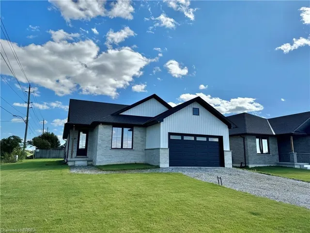 111 Judd Dr, Simcoe 2