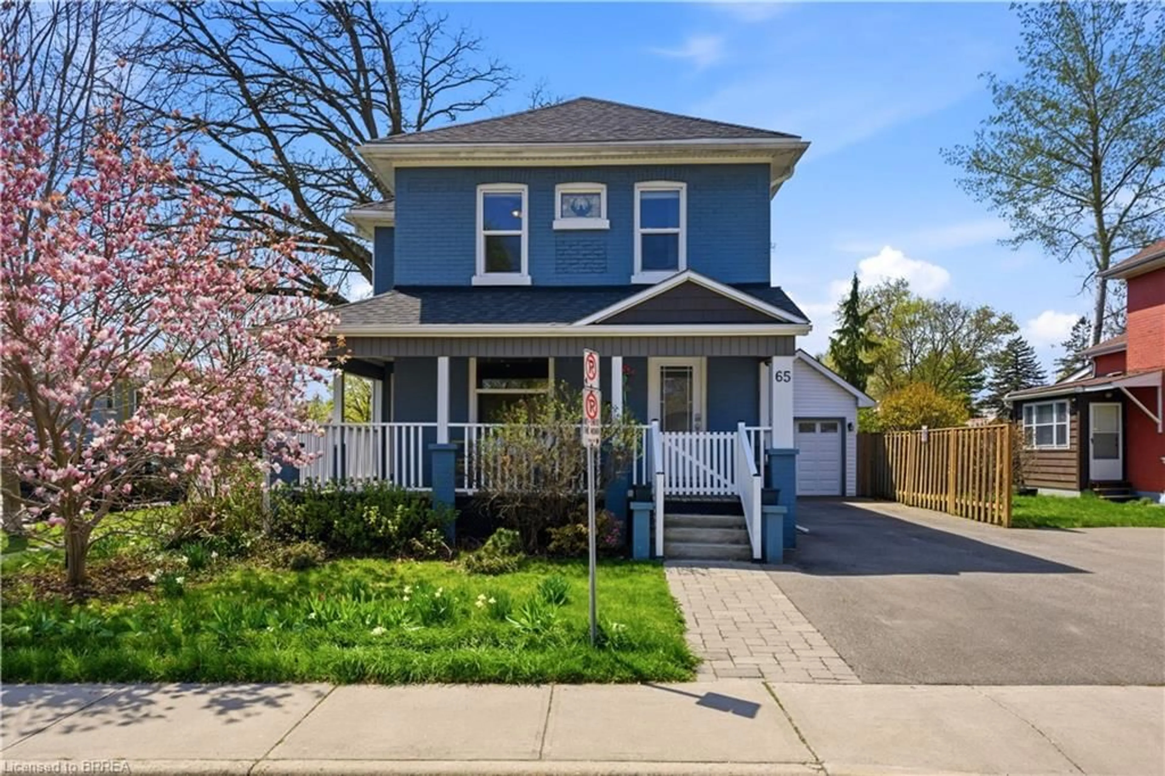 Home with vinyl exterior material, street for 65 Ontario St, Brantford Ontario N3S 2B8