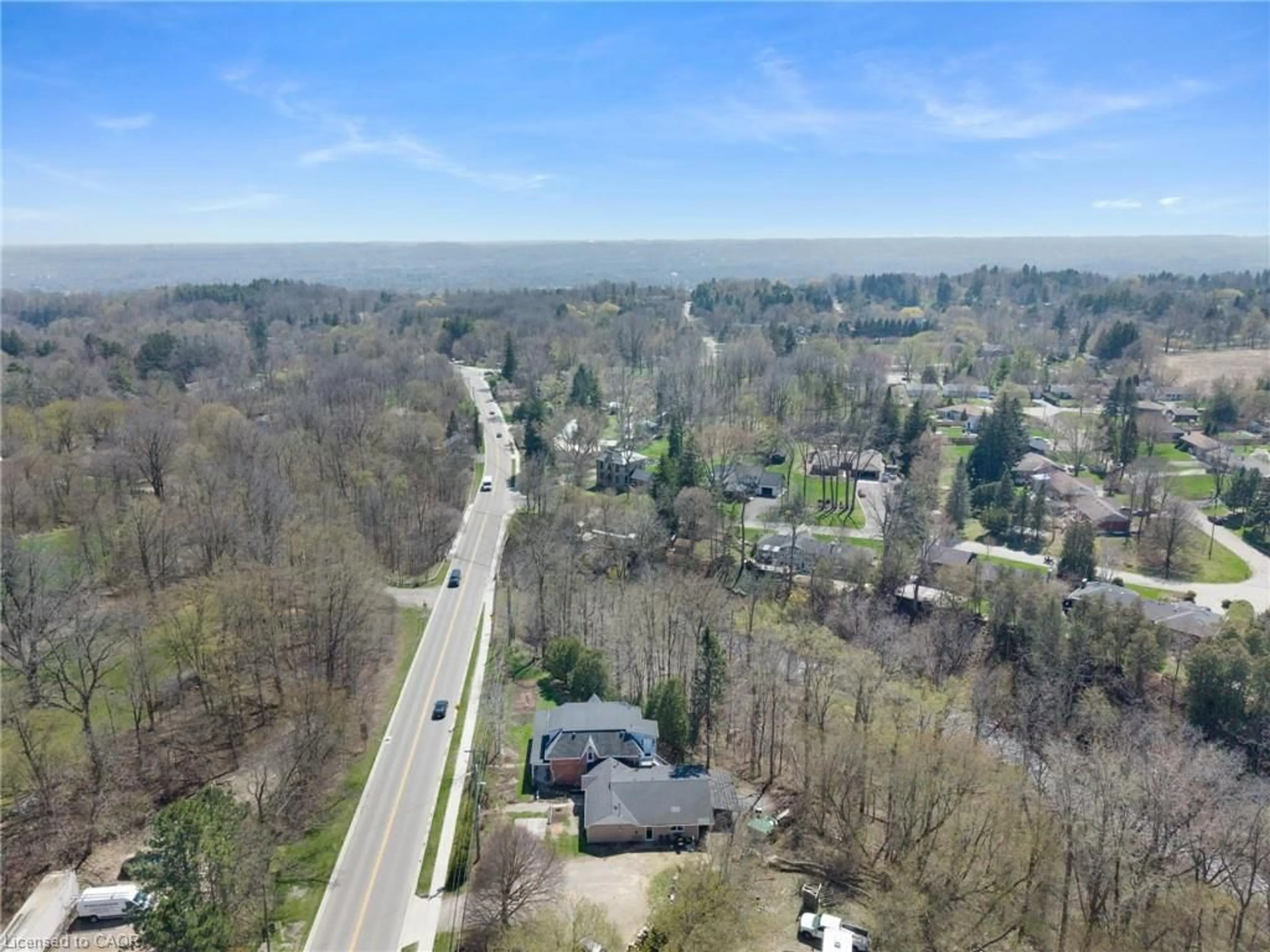 A pic from outside/outdoor area/front of a property/back of a property/a pic from drone, unknown for 311 Brock Rd, Hamilton Ontario L9H 5H4