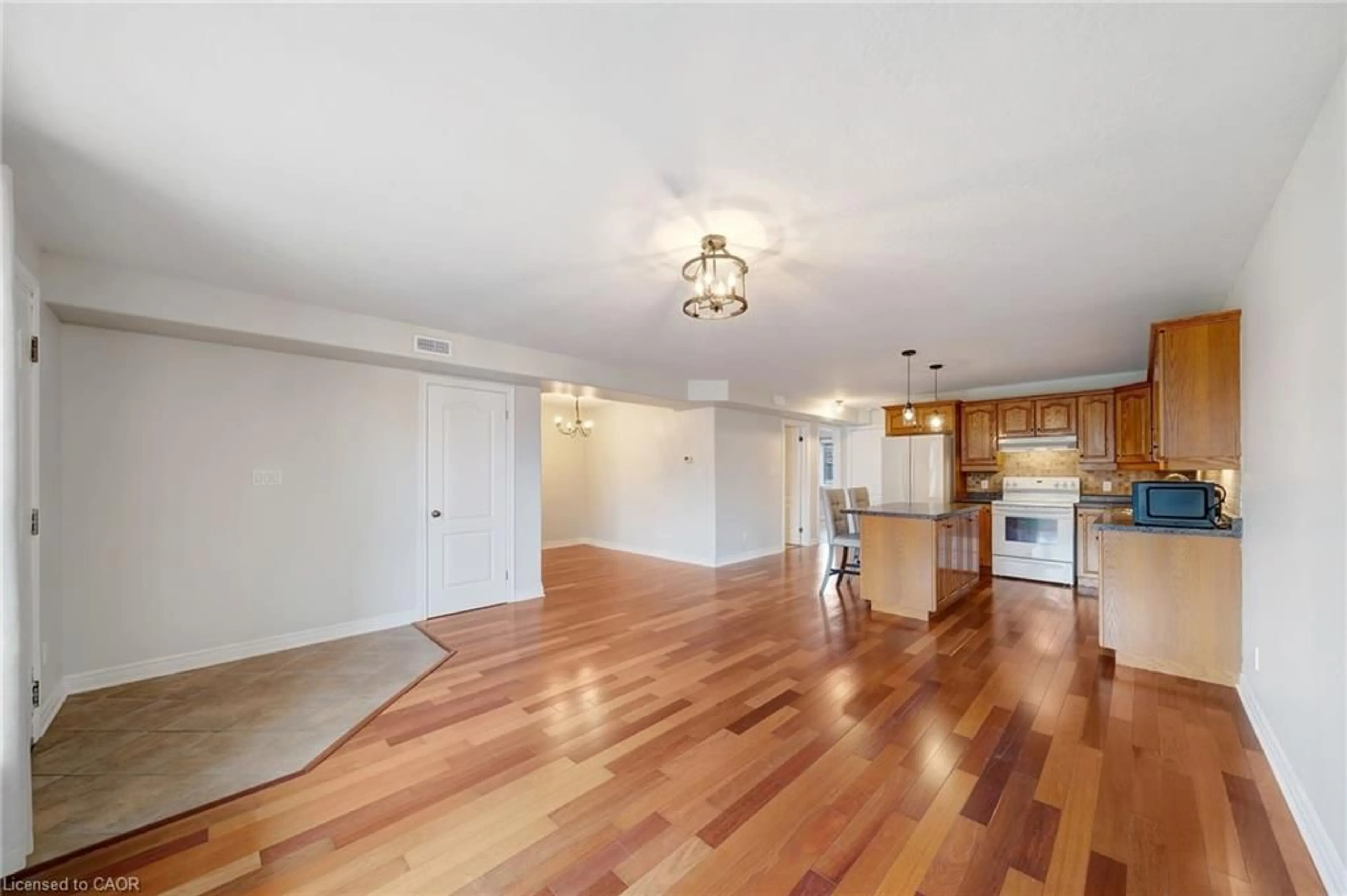 Unknown for 50 Whitlaw Way #102, Paris Ontario N3L 4C3