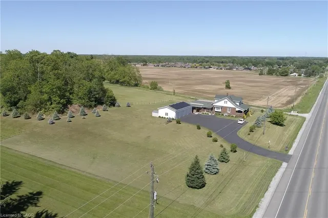 589 Highway 6, Port Dover 4