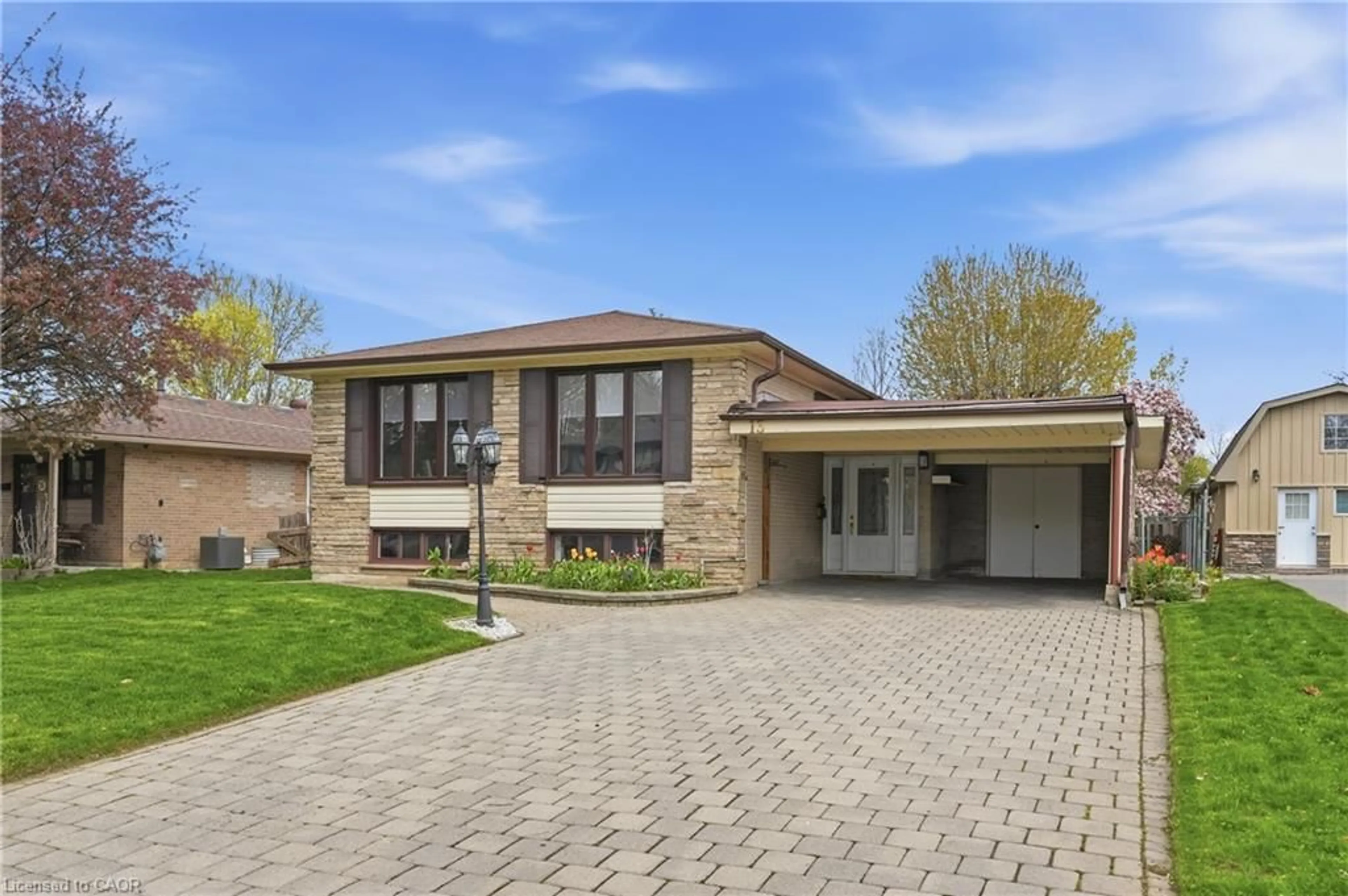Home with brick exterior material, street for 13 Ferndale Cres, Brampton Ontario L6W 1G1