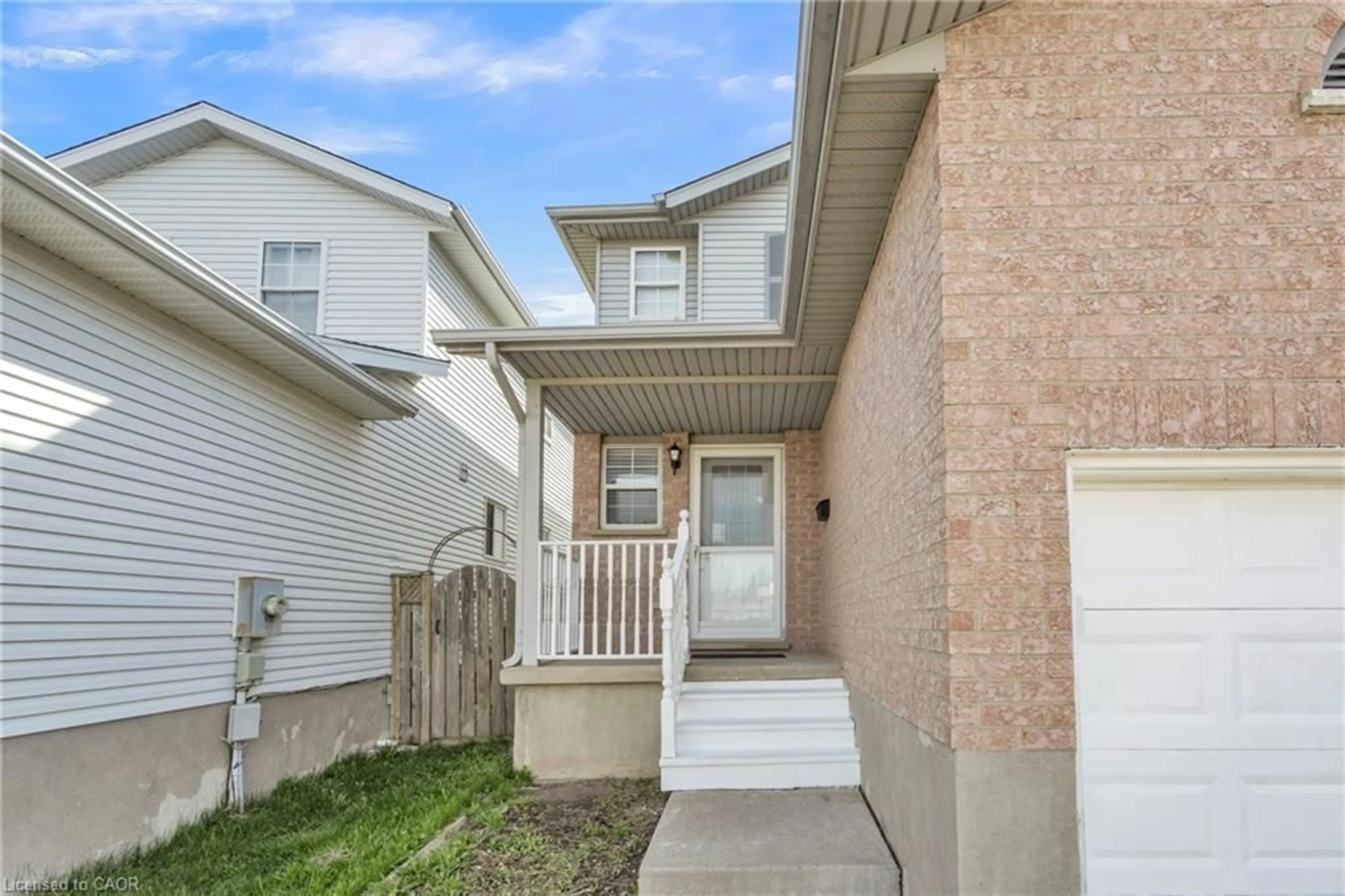 Unknown for 425 Erinbrook Dr, Kitchener Ontario N2E 3S4