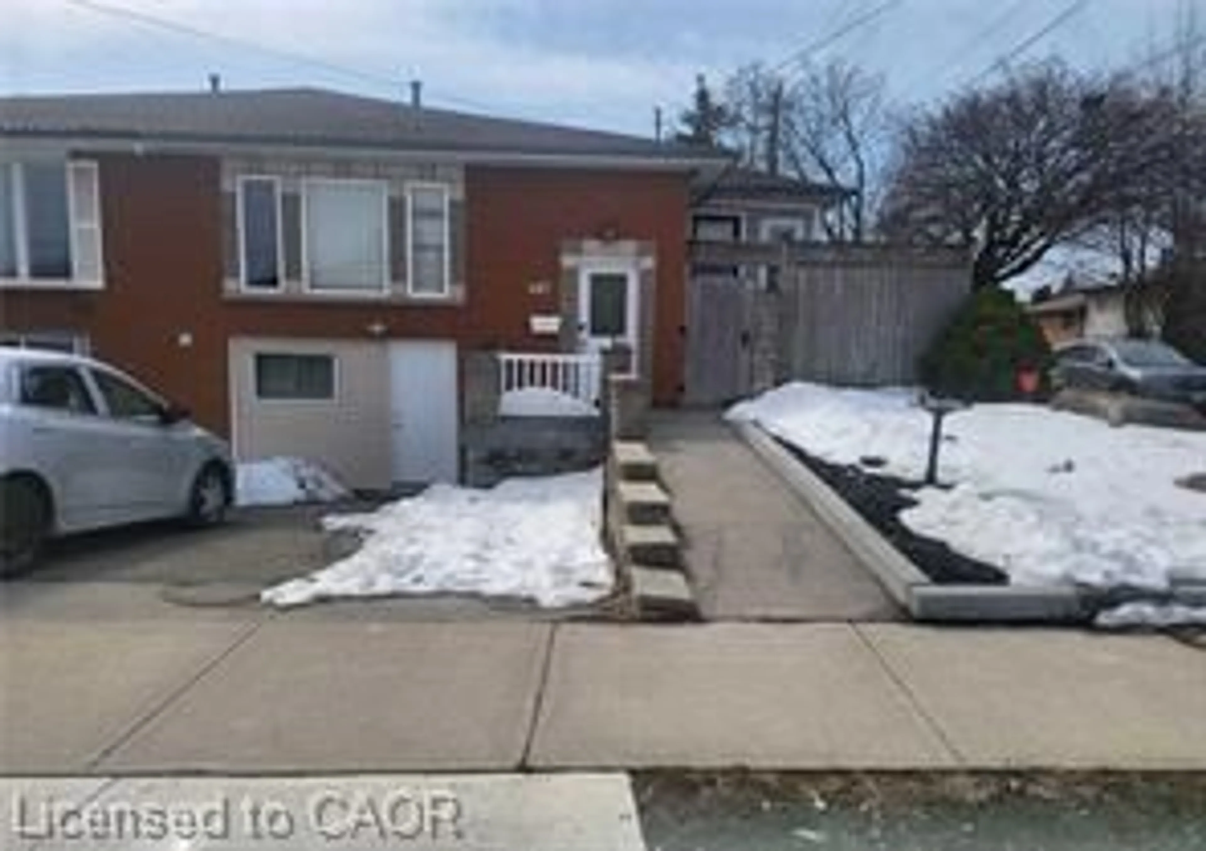 Unknown for 467 Limeridge Rd, Hamilton Ontario L9C 2V7
