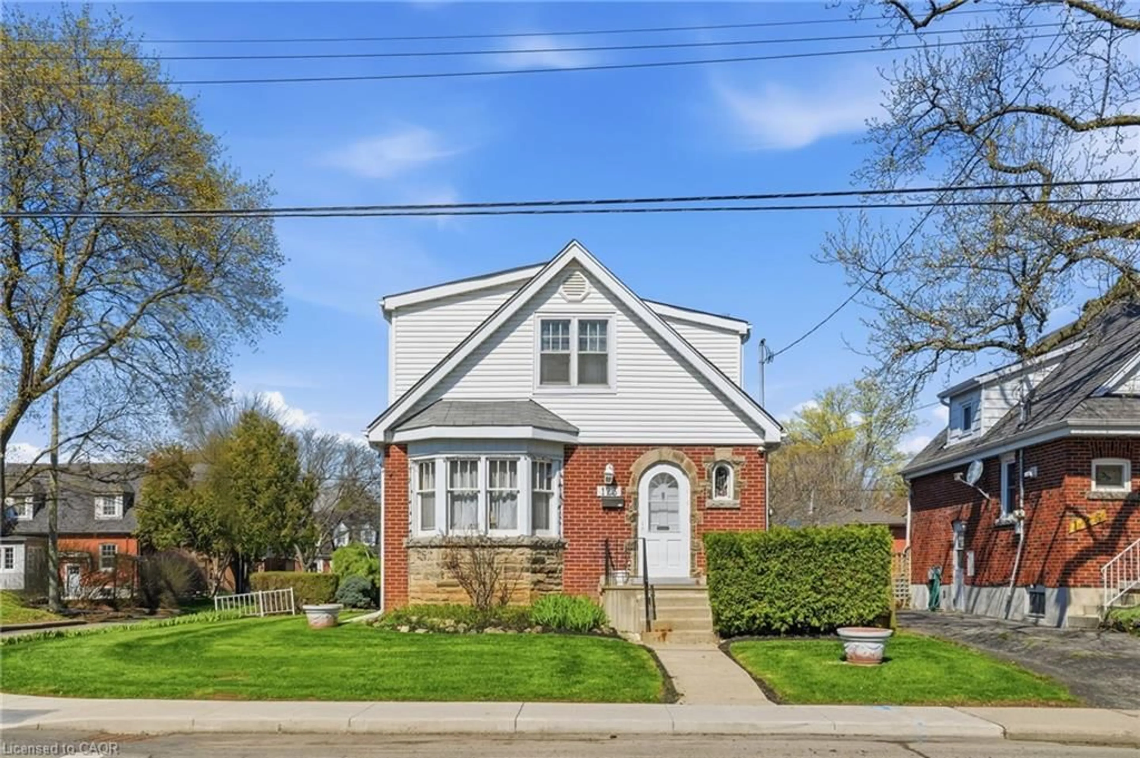 Home with brick exterior material, street for 123 Longwood Rd, Hamilton Ontario L8S 3V8