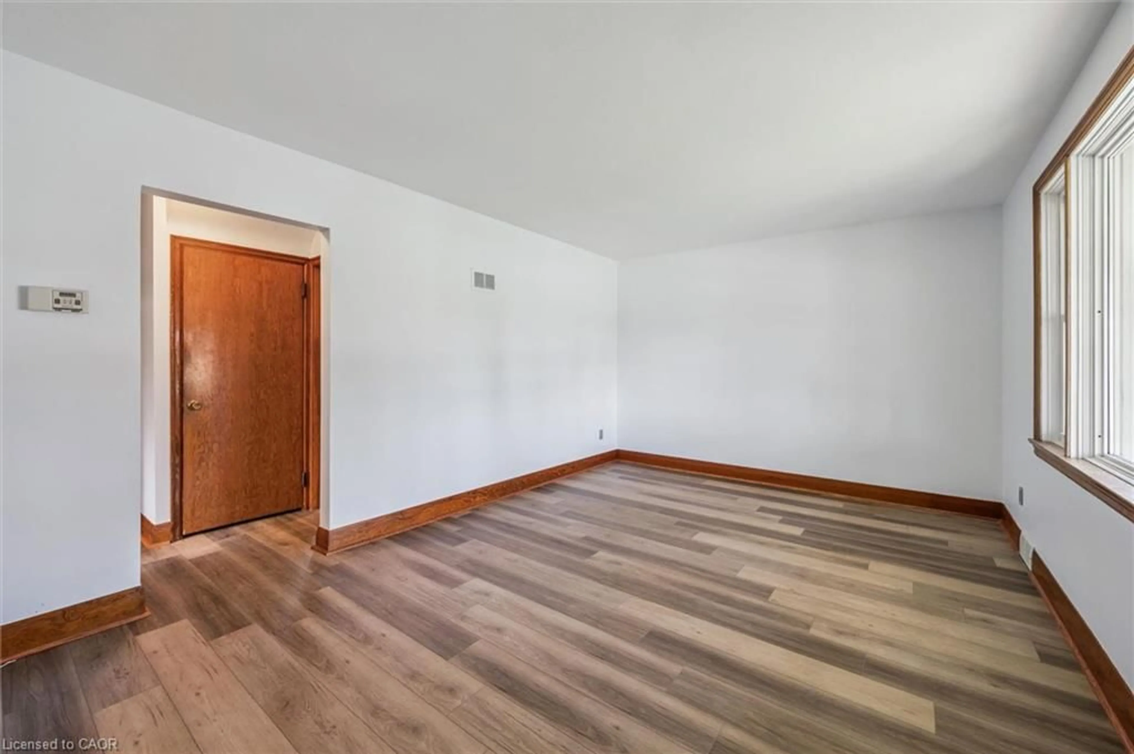 A pic of a room for 128 Mausser Ave, Kitchener Ontario N2M 3K5