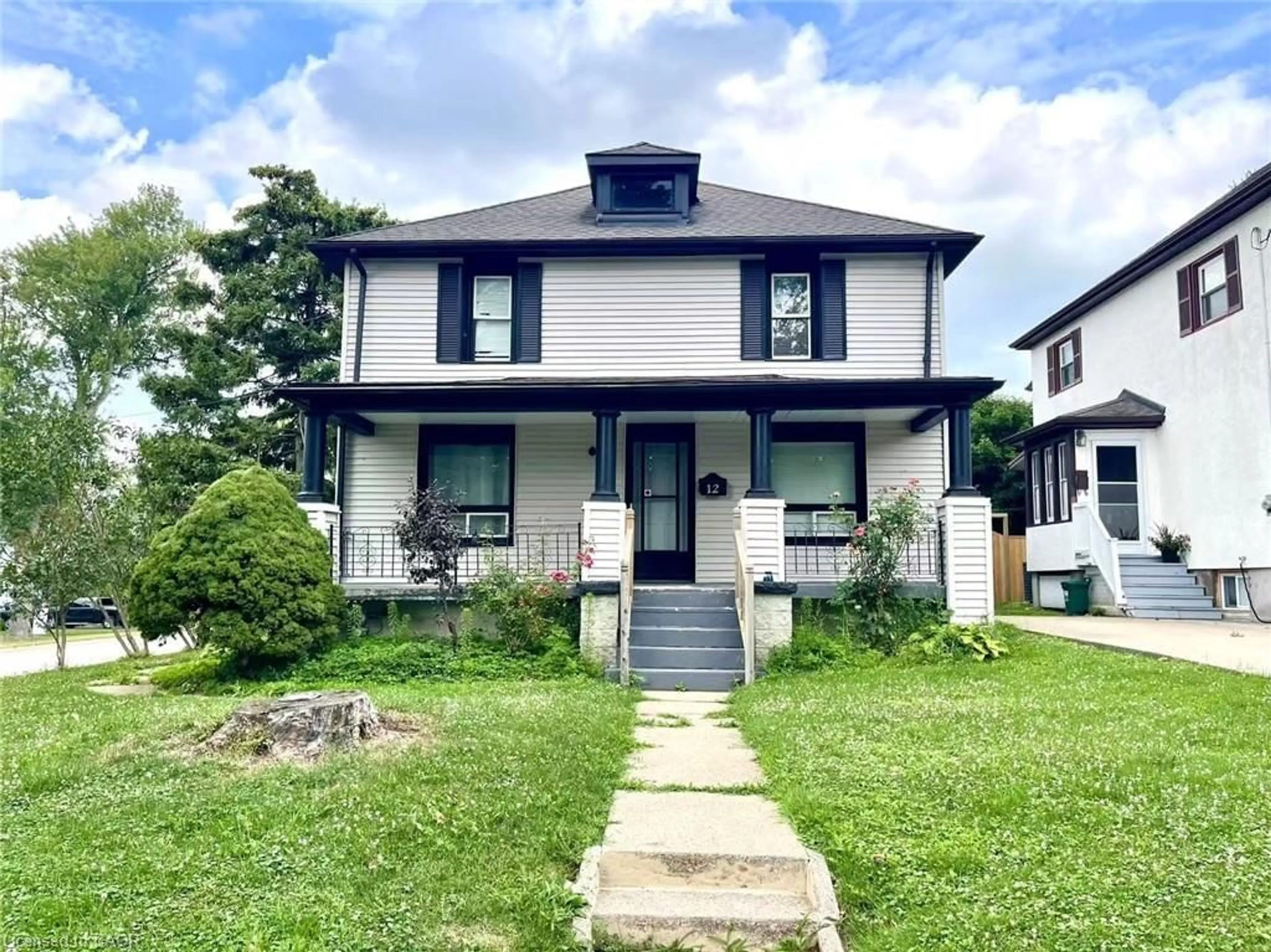 Home with brick exterior material, street for 12 Carleton St, Thorold Ontario L2V 2A3