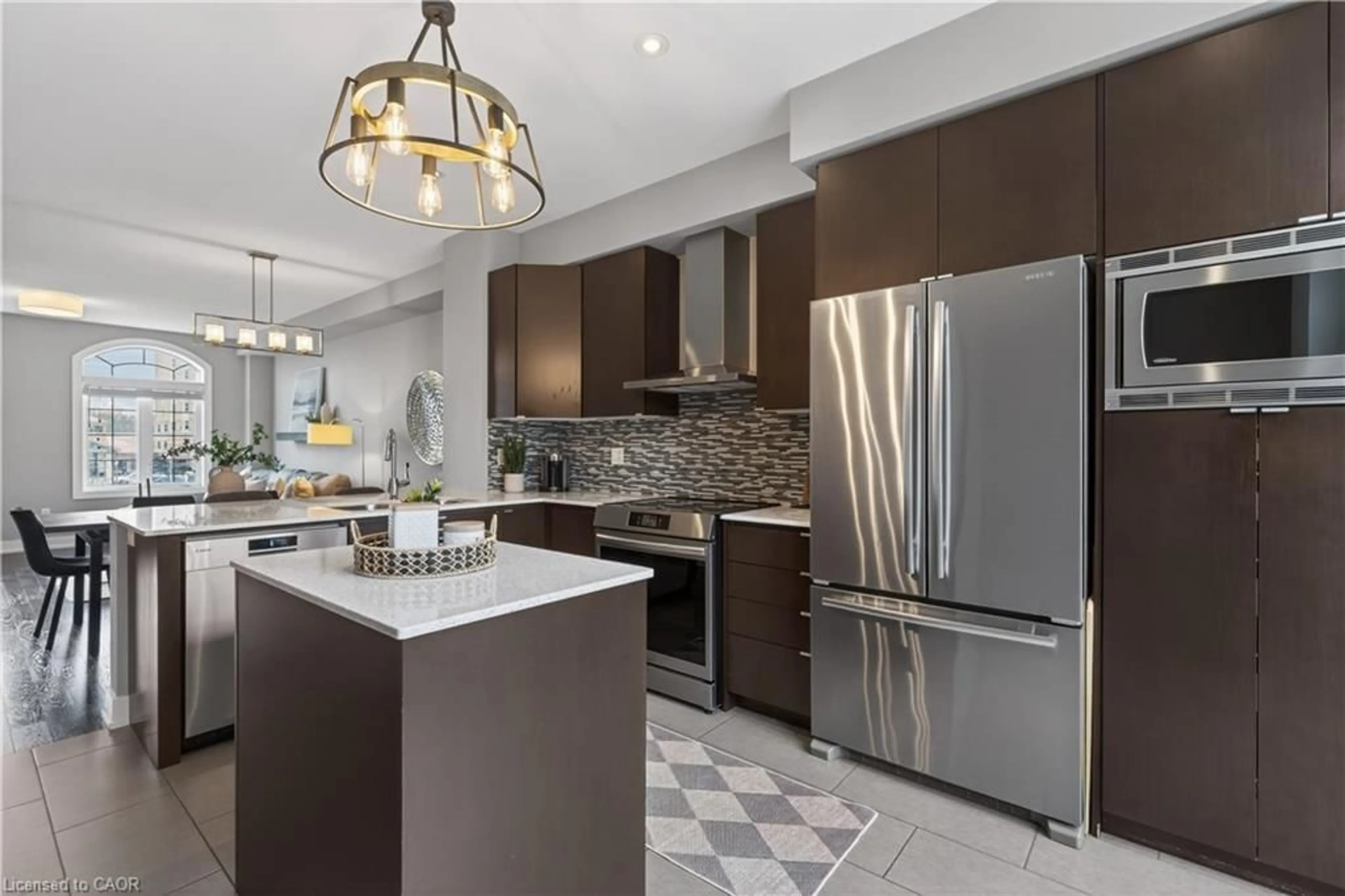 Open concept kitchen, ceramic/tile floor for 4165 Upper Middle Rd #30, Burlington Ontario L7M 0V4