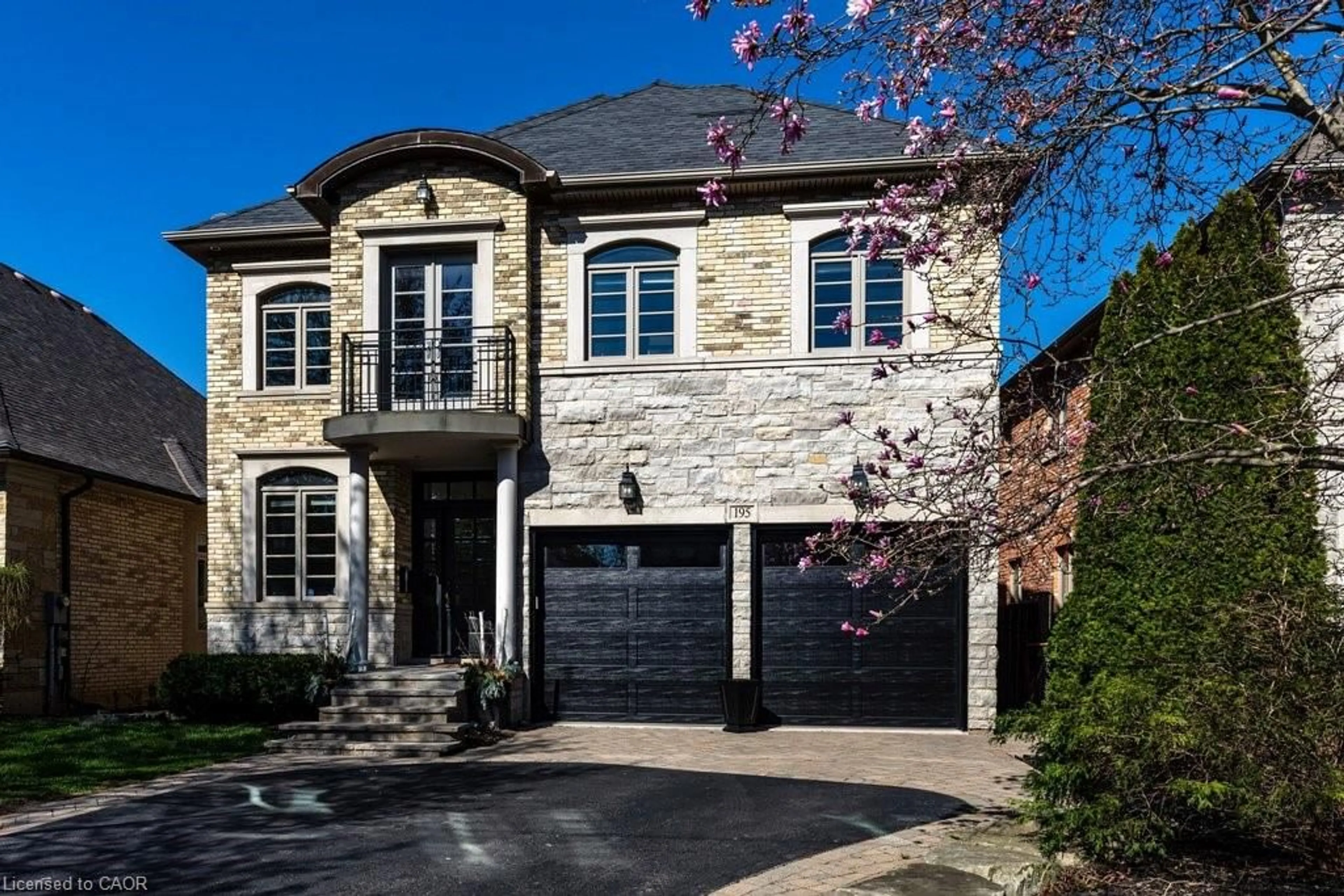 Home with brick exterior material, street for 195 Pomona Ave, Burlington Ontario L7N 1S9