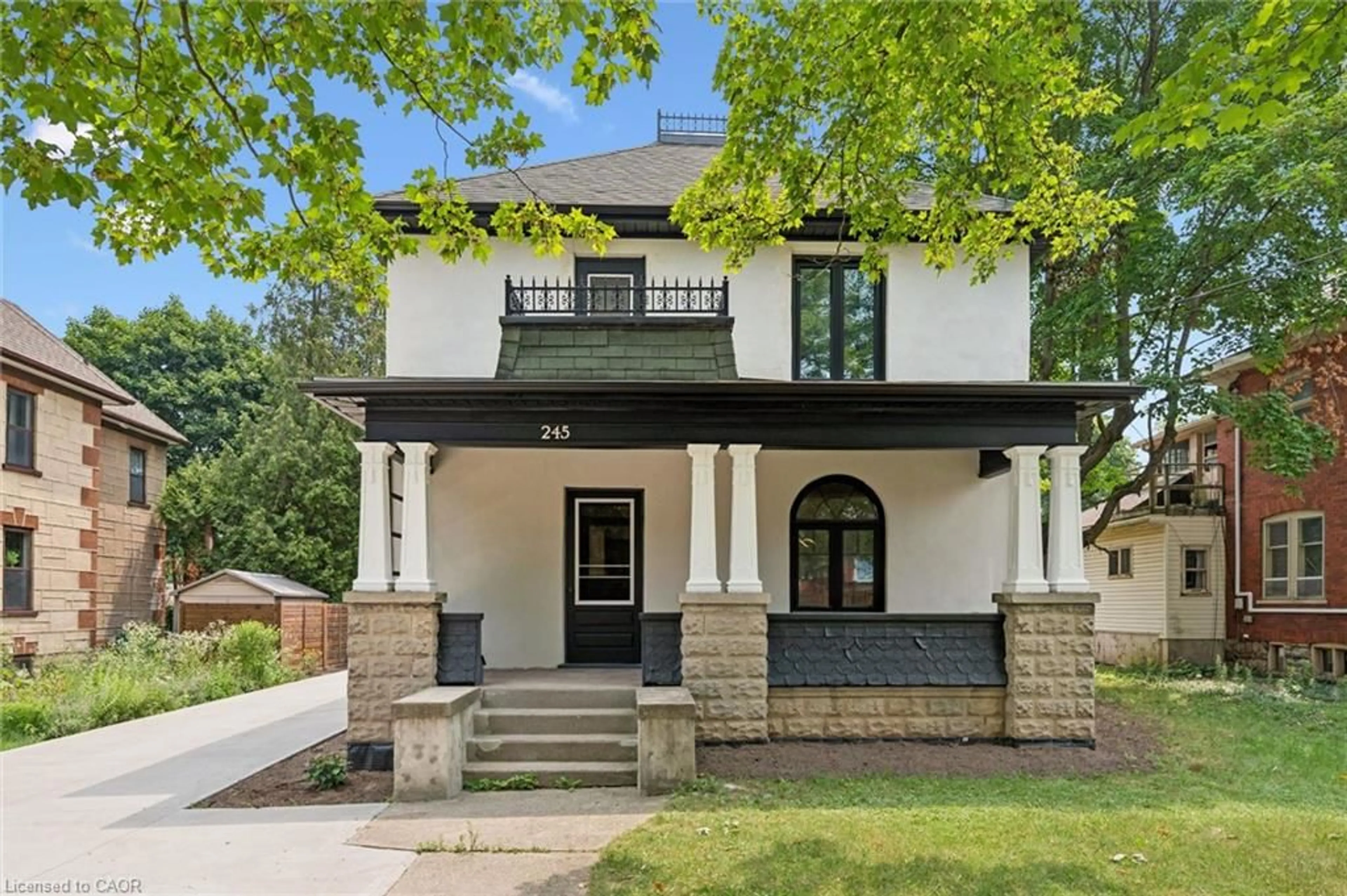 Home with brick exterior material, street for 245 Lowther St, Cambridge Ontario N3H 1Y6