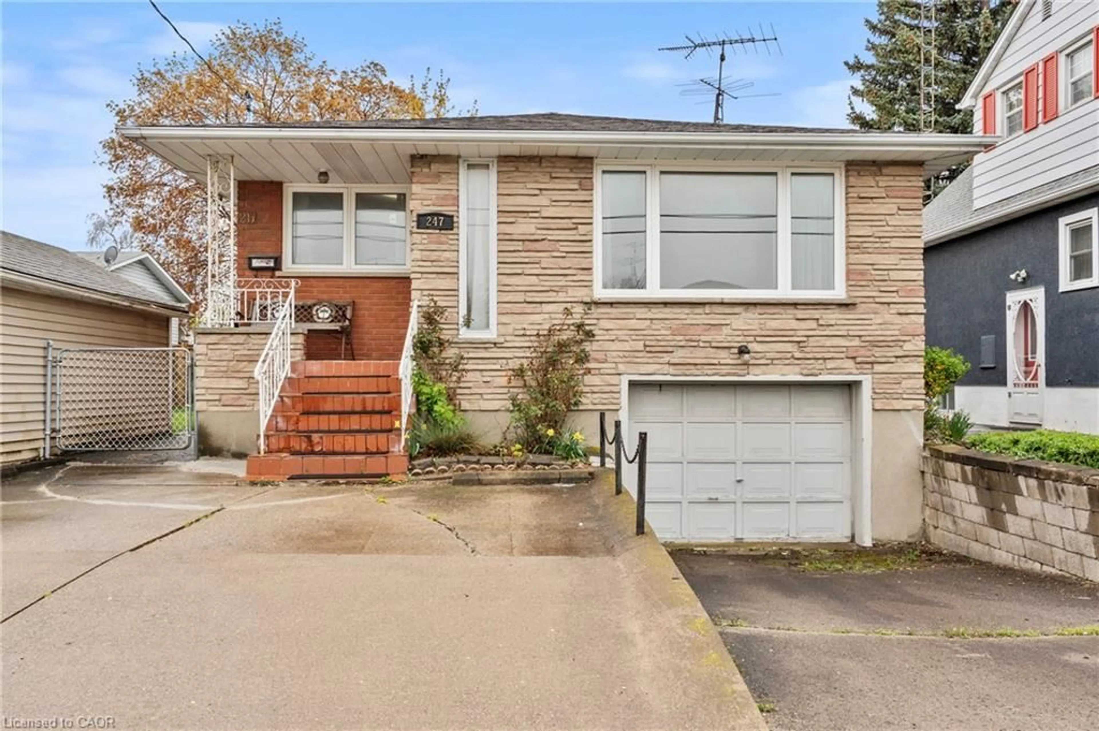 Home with brick exterior material, street for 247 Grantham Ave, St. Catharines Ontario L2M 4Z6