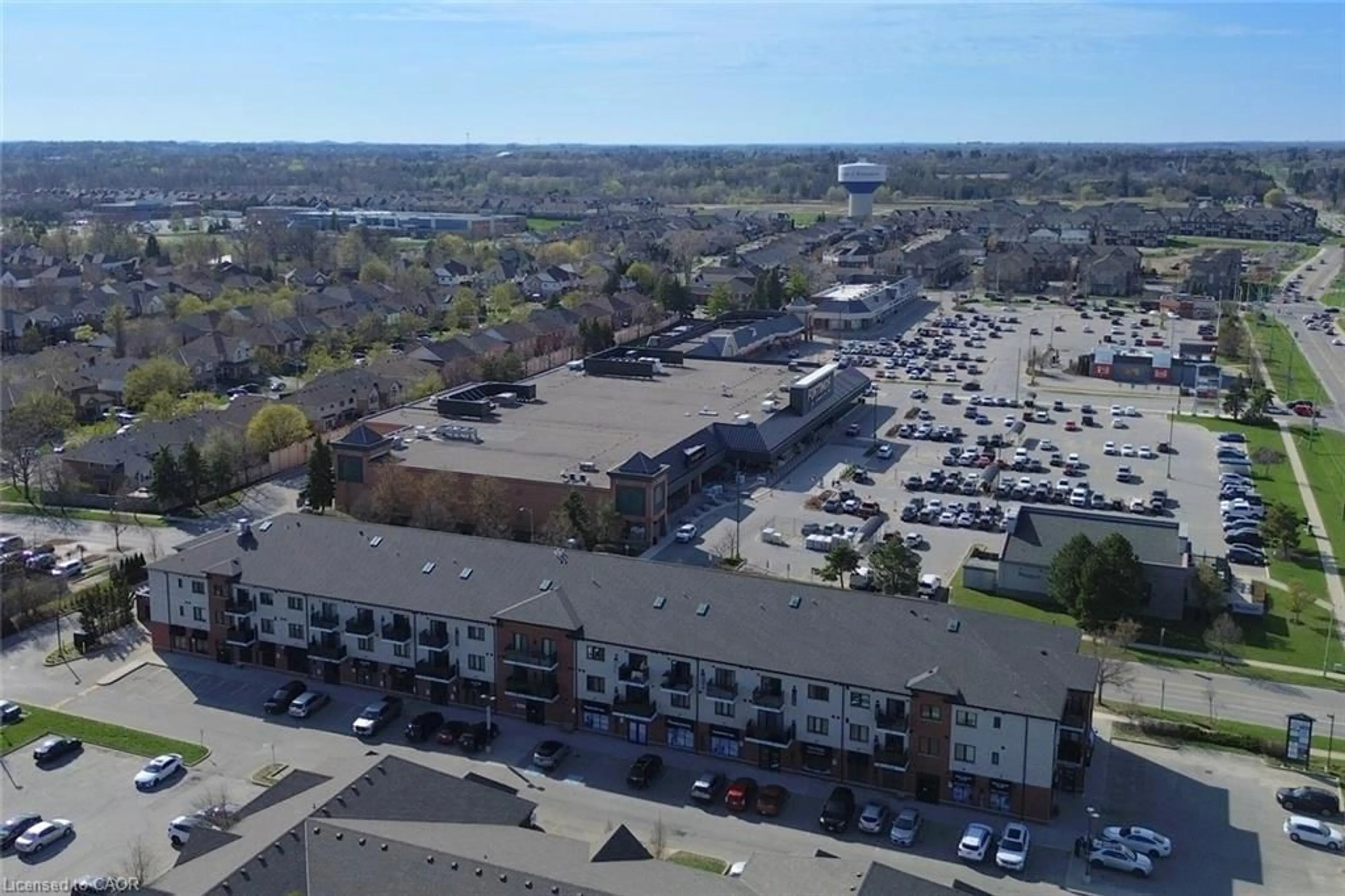 A pic from outside/outdoor area/front of a property/back of a property/a pic from drone, unknown for 170 Rockhaven Lane #210, Hamilton Ontario L8B 1B5