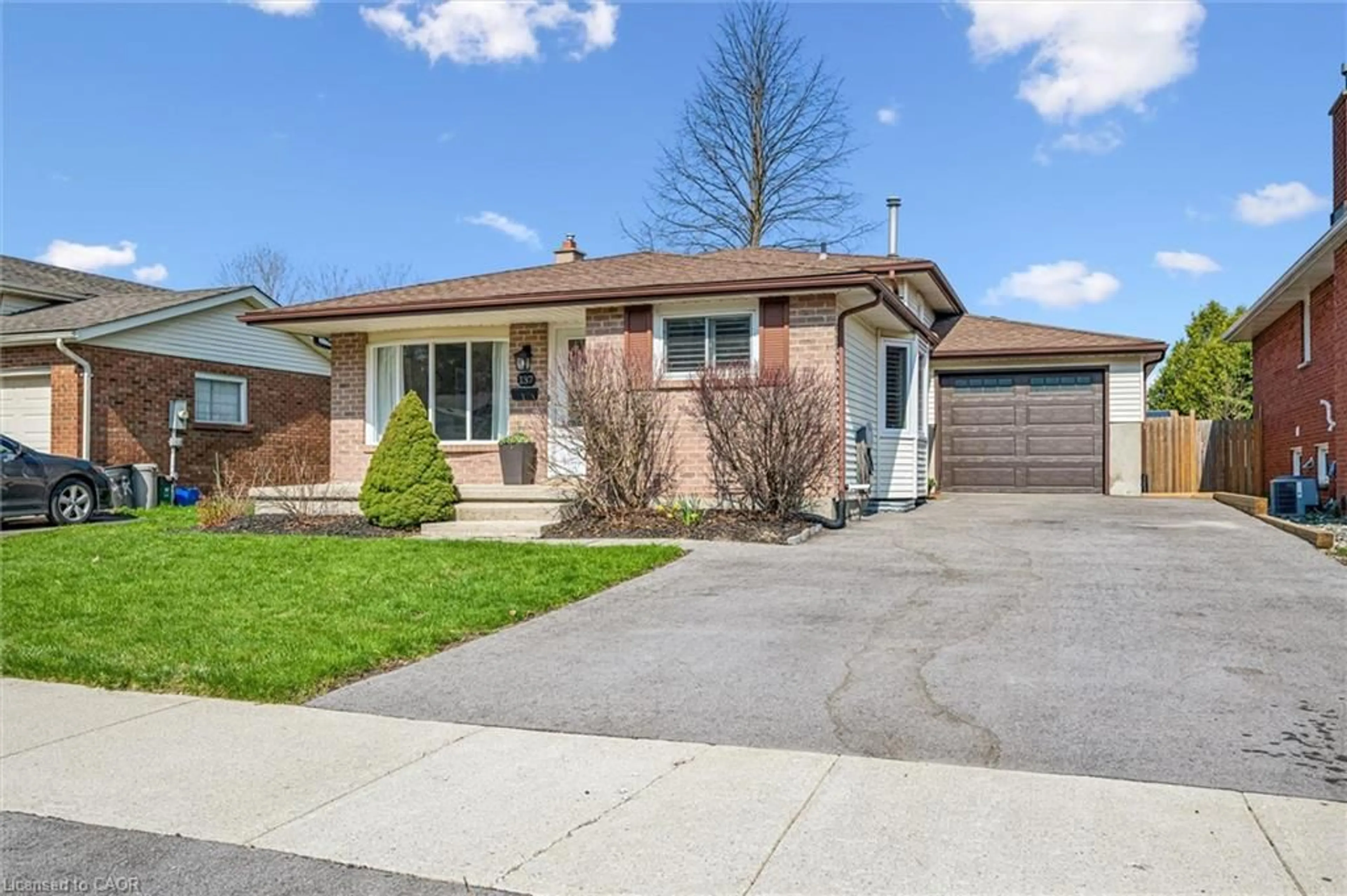 Home with brick exterior material, street for 137 Cedar Crest St, Kitchener Ontario N2N 2A6