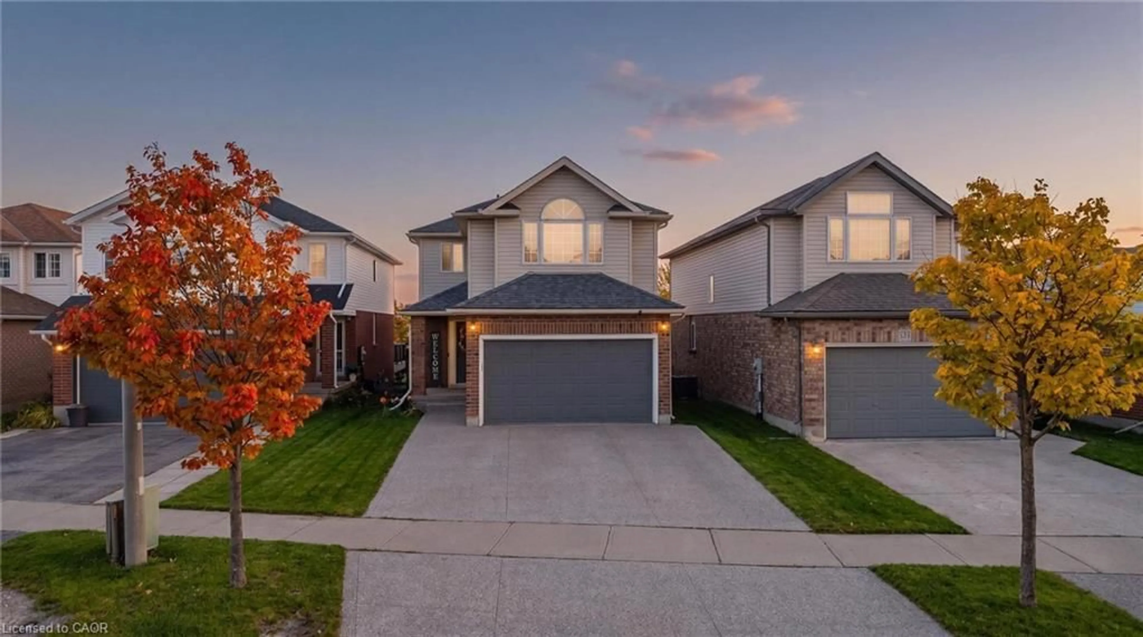 Home with brick exterior material, street for 113 Hollyridge Cres, Kitchener Ontario N2N 3N5