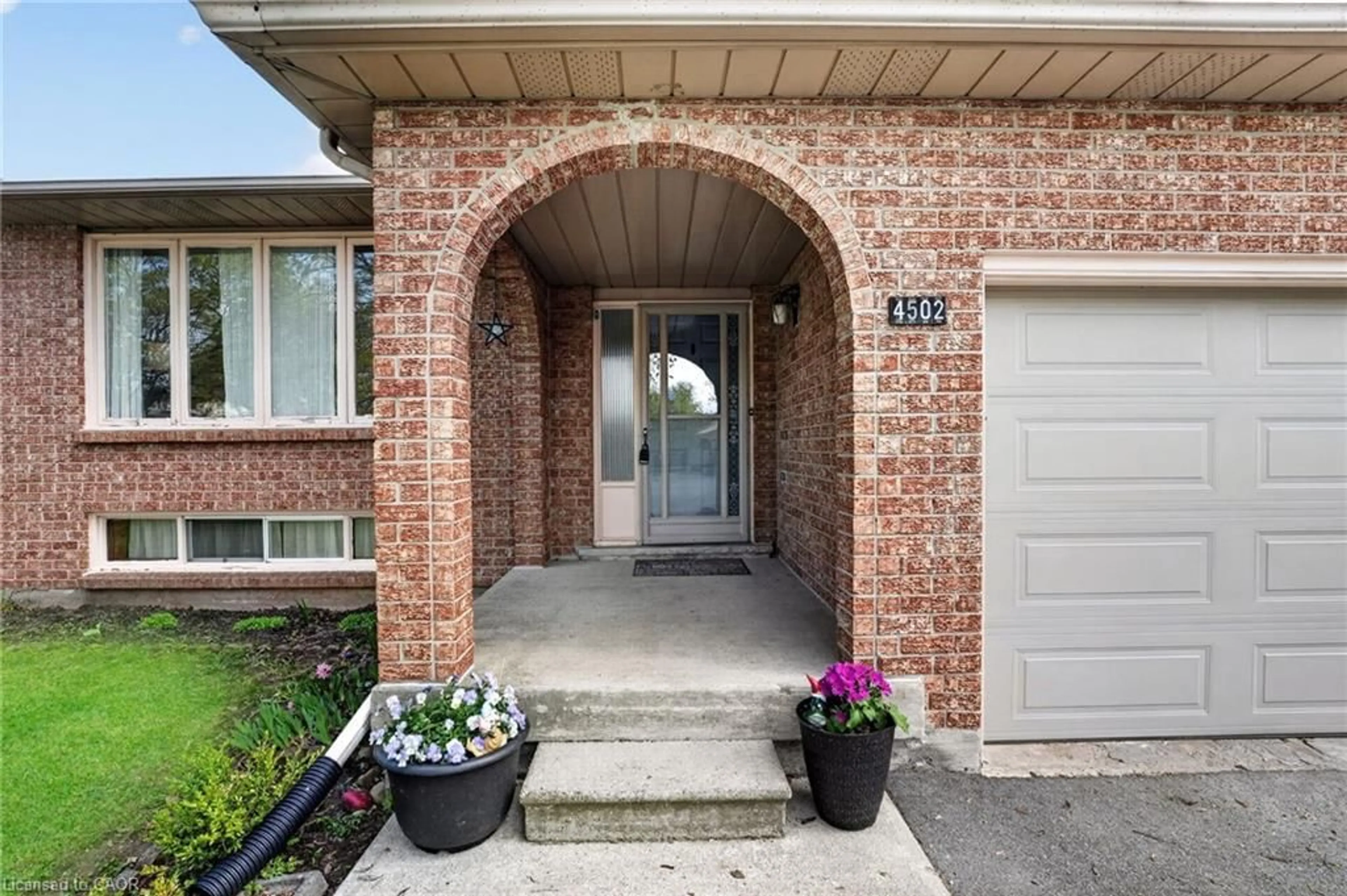 Unknown for 4502 Green Meadow Blvd, Beamsville Ontario L0R 1B5