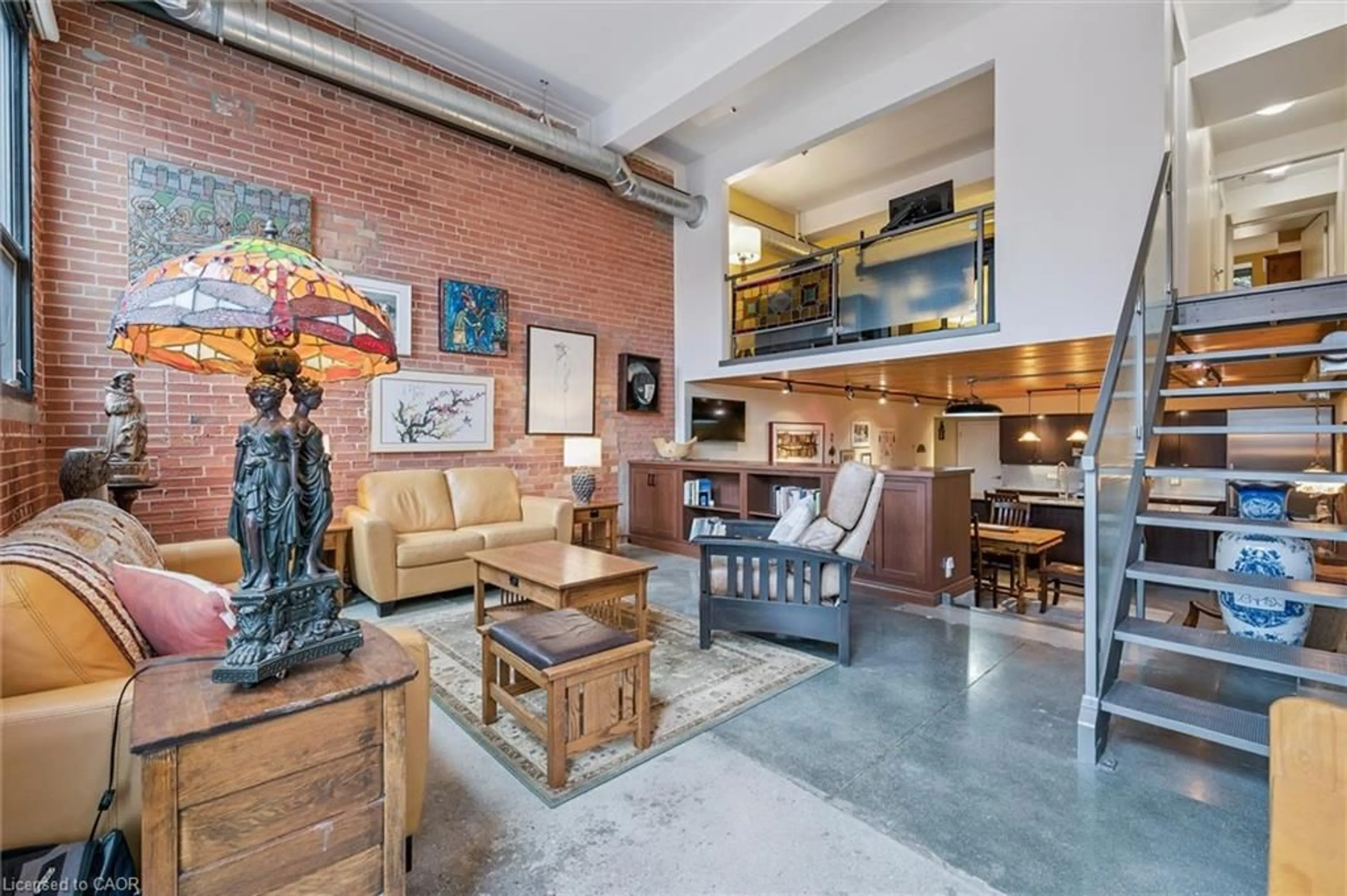 Lobby for 85 Spruce St #106, Cambridge Ontario N1R 4K4