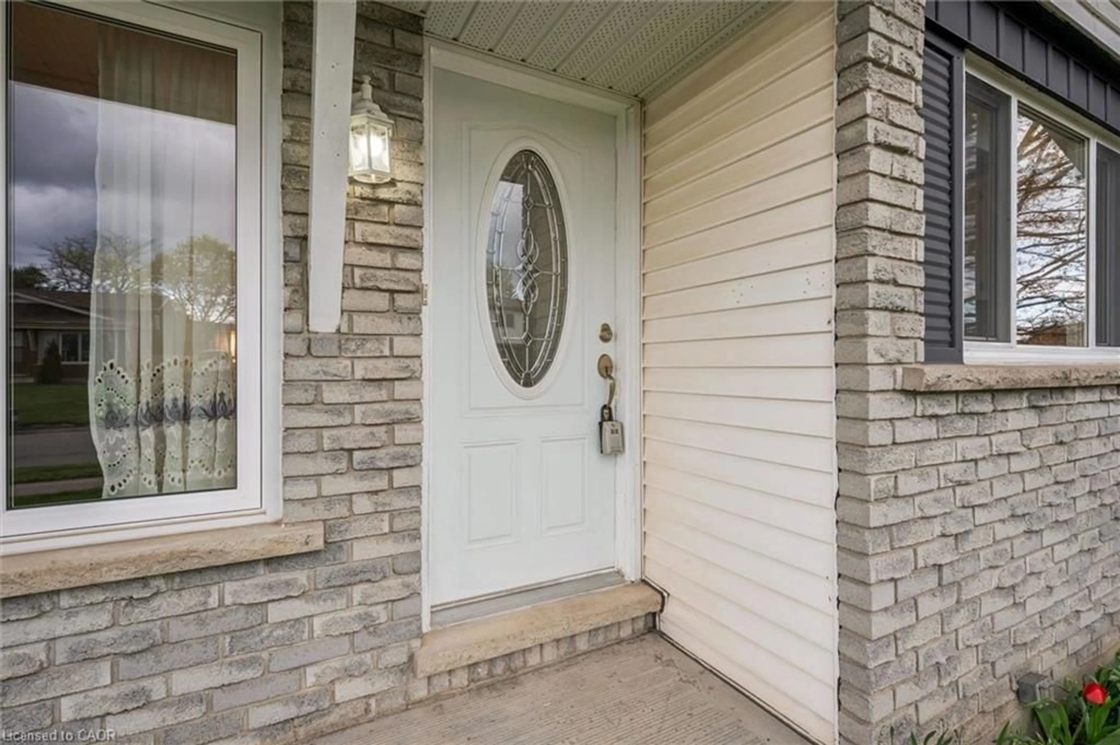 Unknown for 49 Broken Oak Cres, Kitchener Ontario N2N 1N8