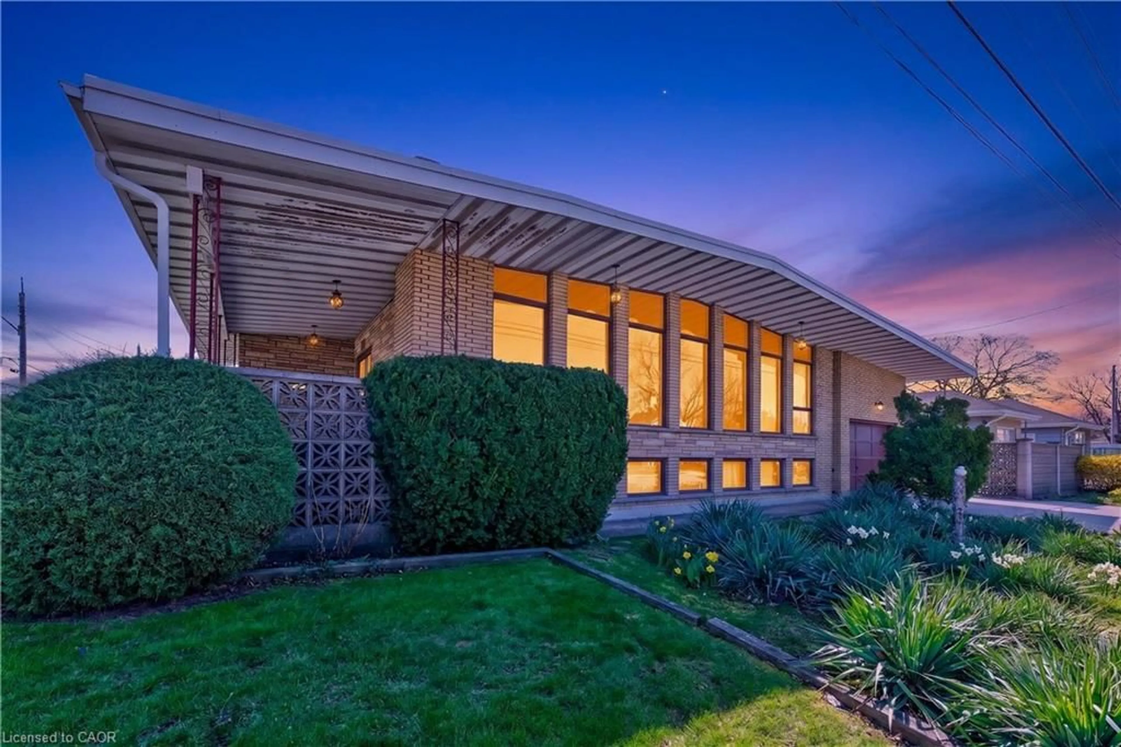 Unknown for 138 Allenby Ave, Hamilton Ontario L9A 2T9