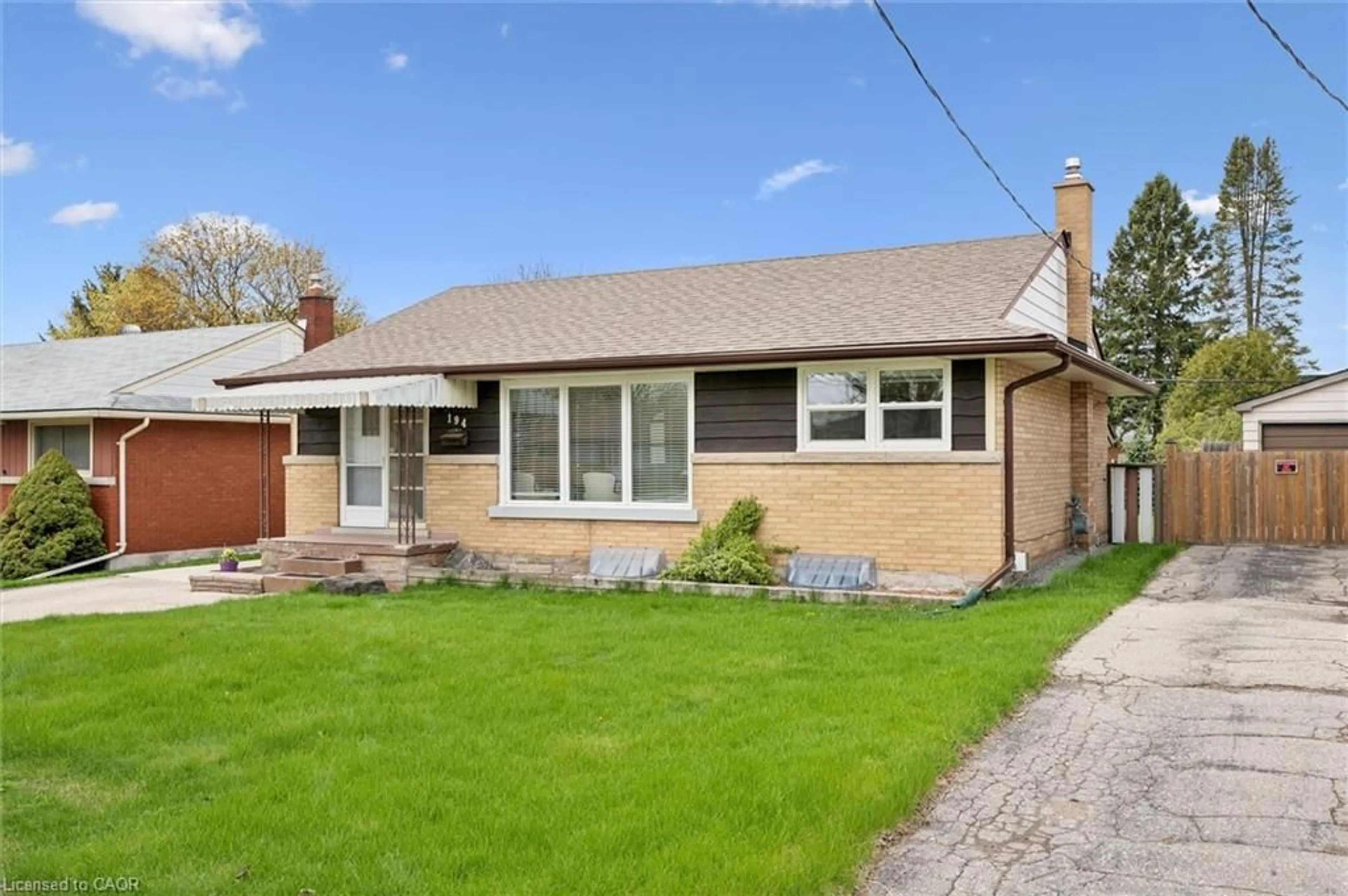 Home with brick exterior material, street for 194 Franklin St, Kitchener Ontario N2C 1R7
