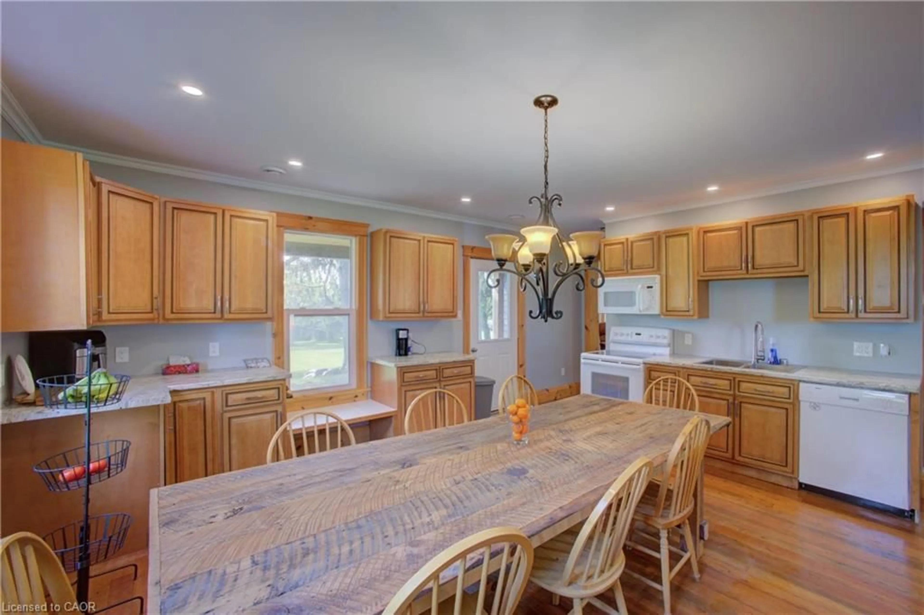 Open concept kitchen, unknown for 86561 London Rd, North Huron (Twp) Ontario N0G 2W0
