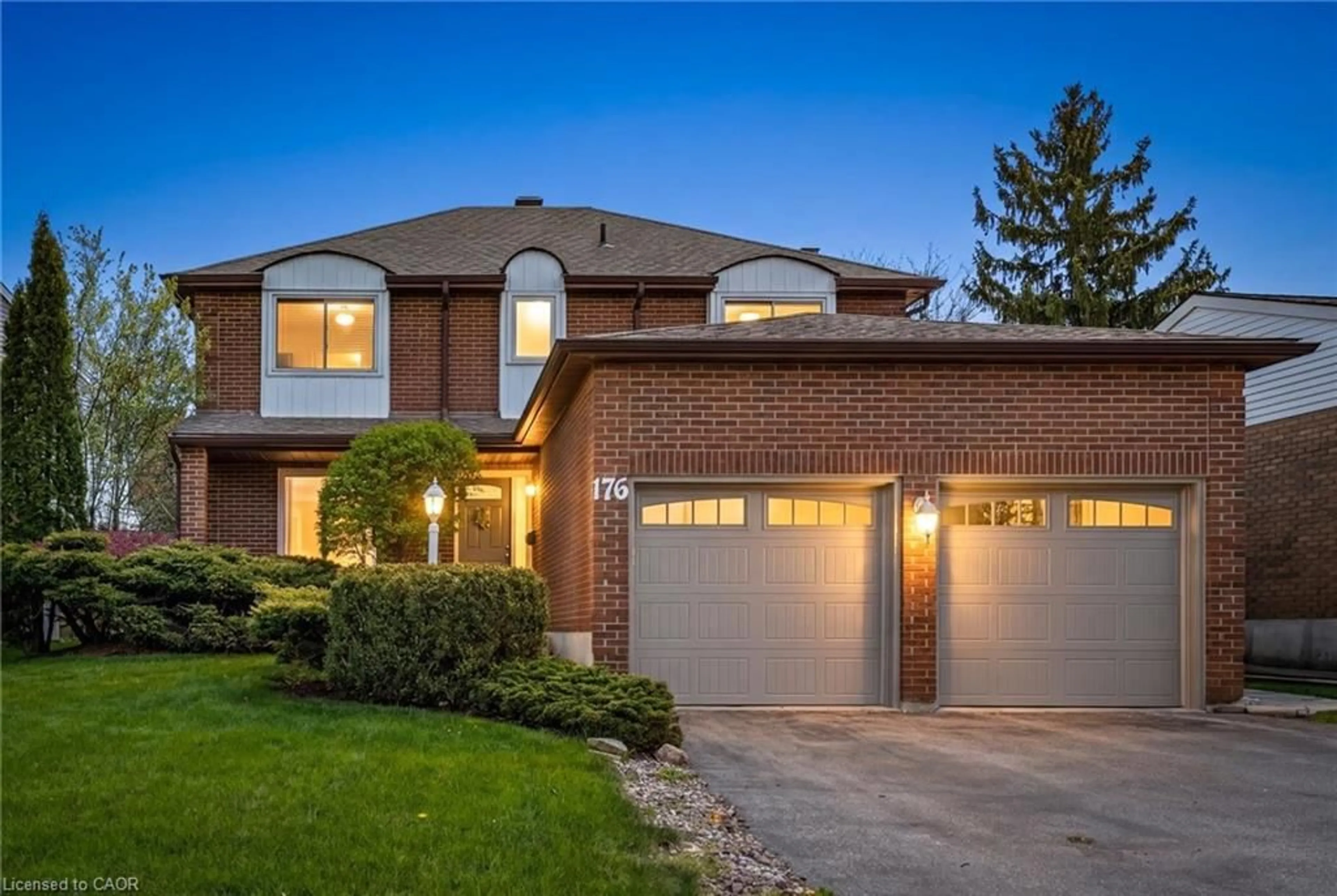 Home with brick exterior material, street for 176 Westvale Dr, Waterloo Ontario N2T 1C2